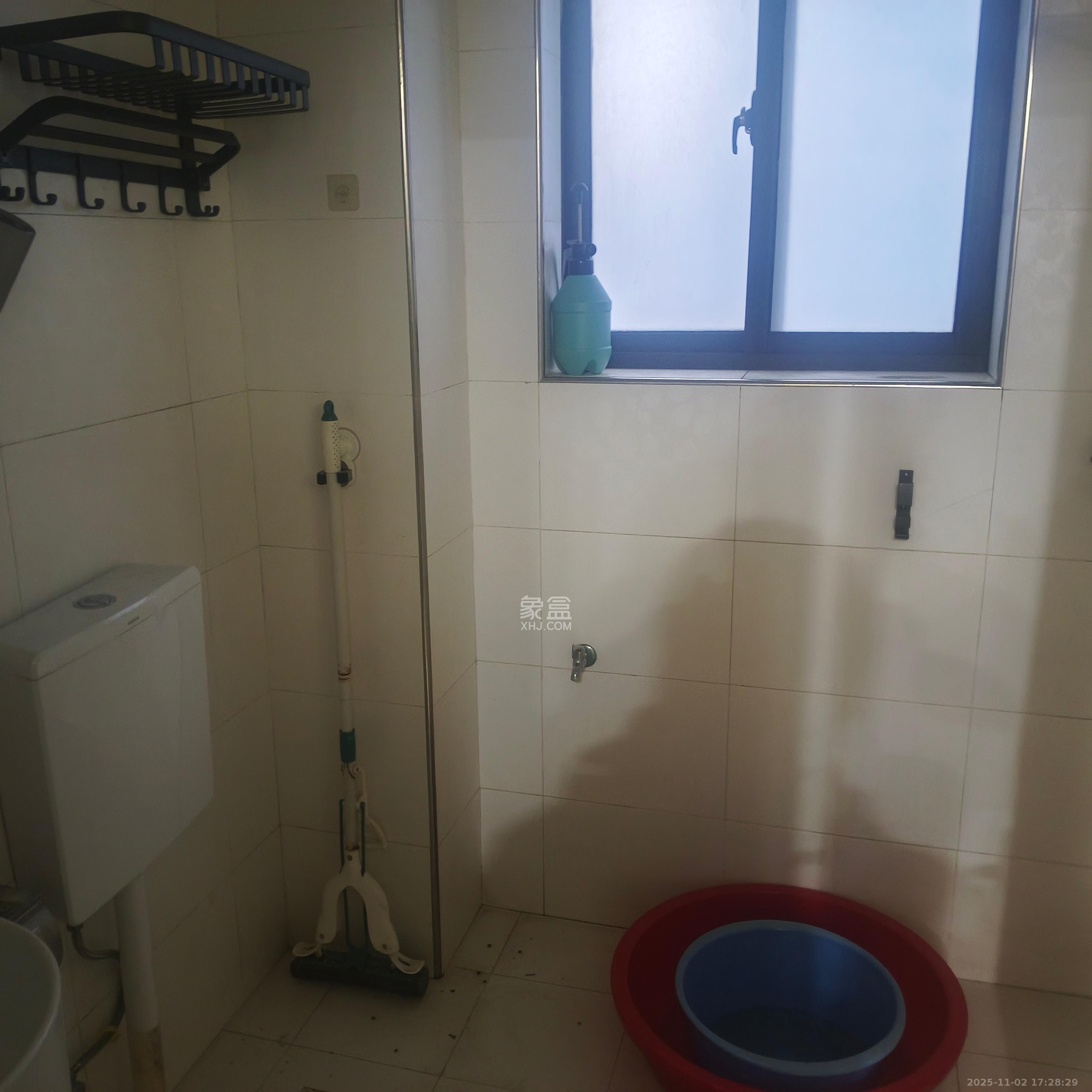 锦湘国际星城三期（锦绣苑）  3室2厅2卫    2800.0元/月室内图