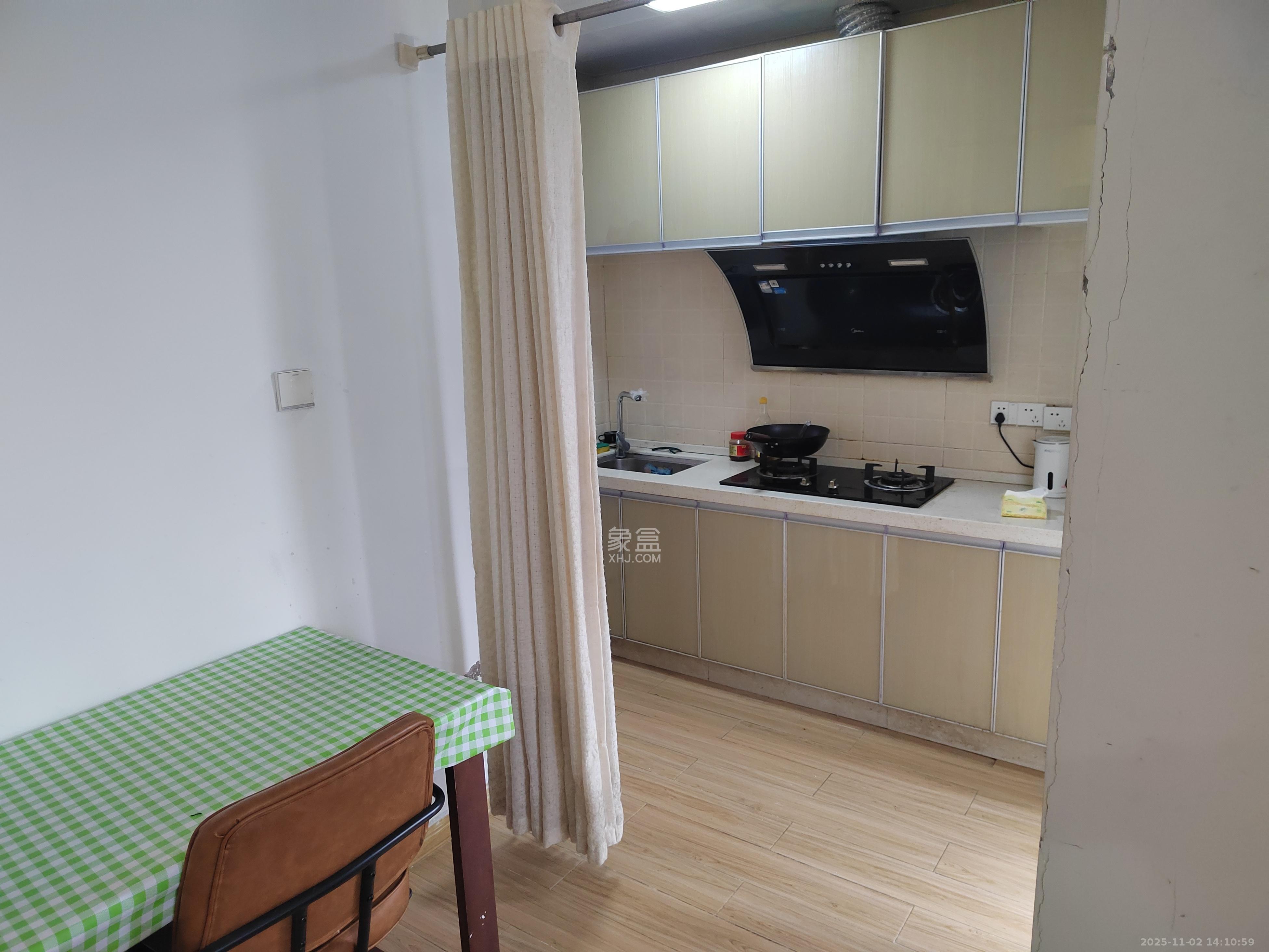 旭辉御府   54.7㎡      1800.0元/月室内图