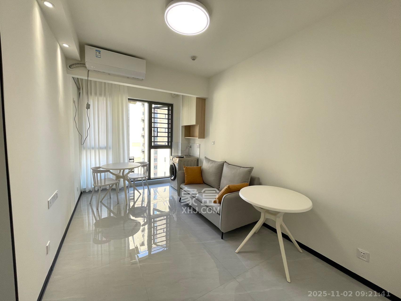 长房明宸府  2室1厅1卫    1700.0元/月室内图