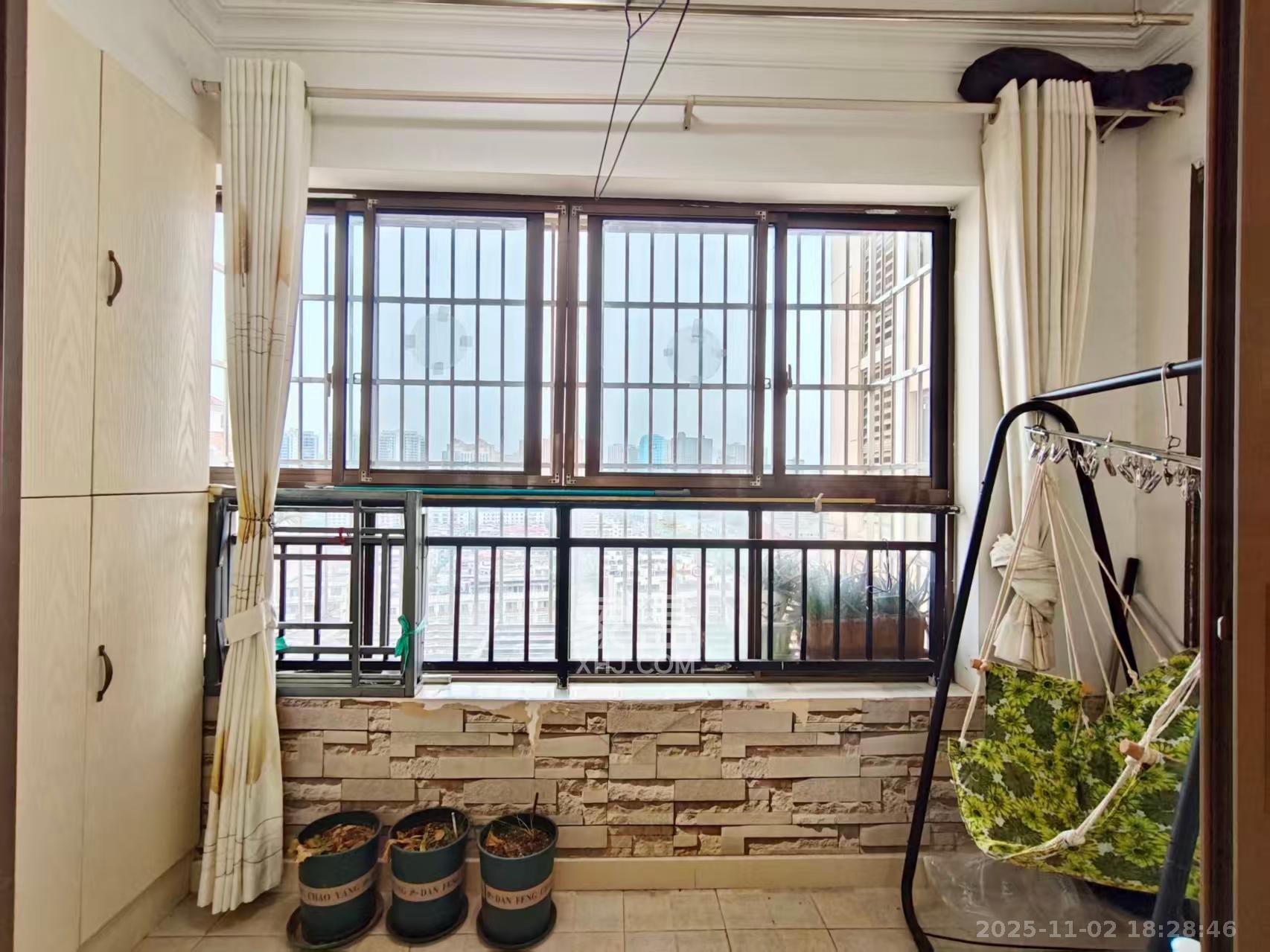 米兰春天  4室2厅2卫    2300.0元/月 米兰春天  4室2厅2卫    2300.0元/月室内图