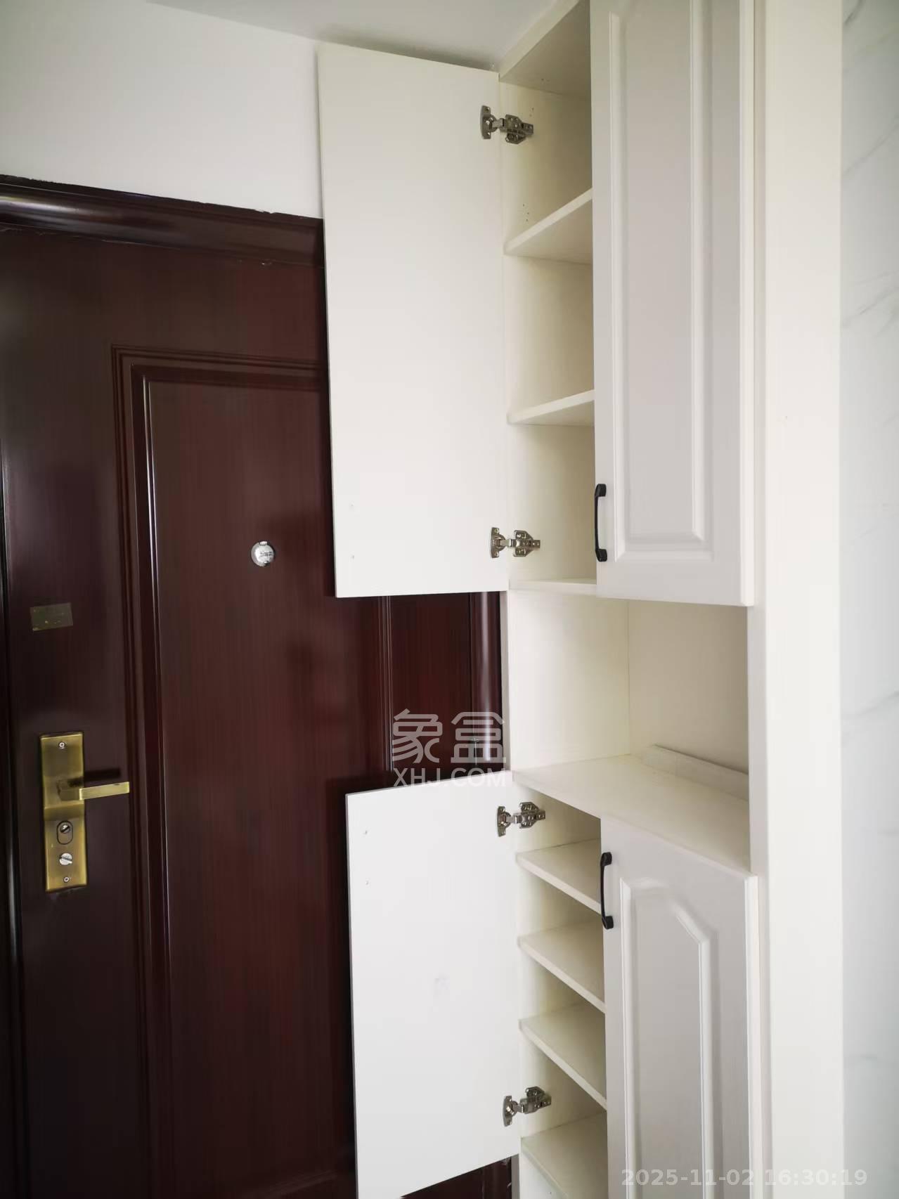 C-park天悦城(紫檀溪苑二期)  1室1厅1卫    1500.0元/月 C-park天悦城(紫檀溪苑二期)  1室1厅1卫    1500.0元/月室内图