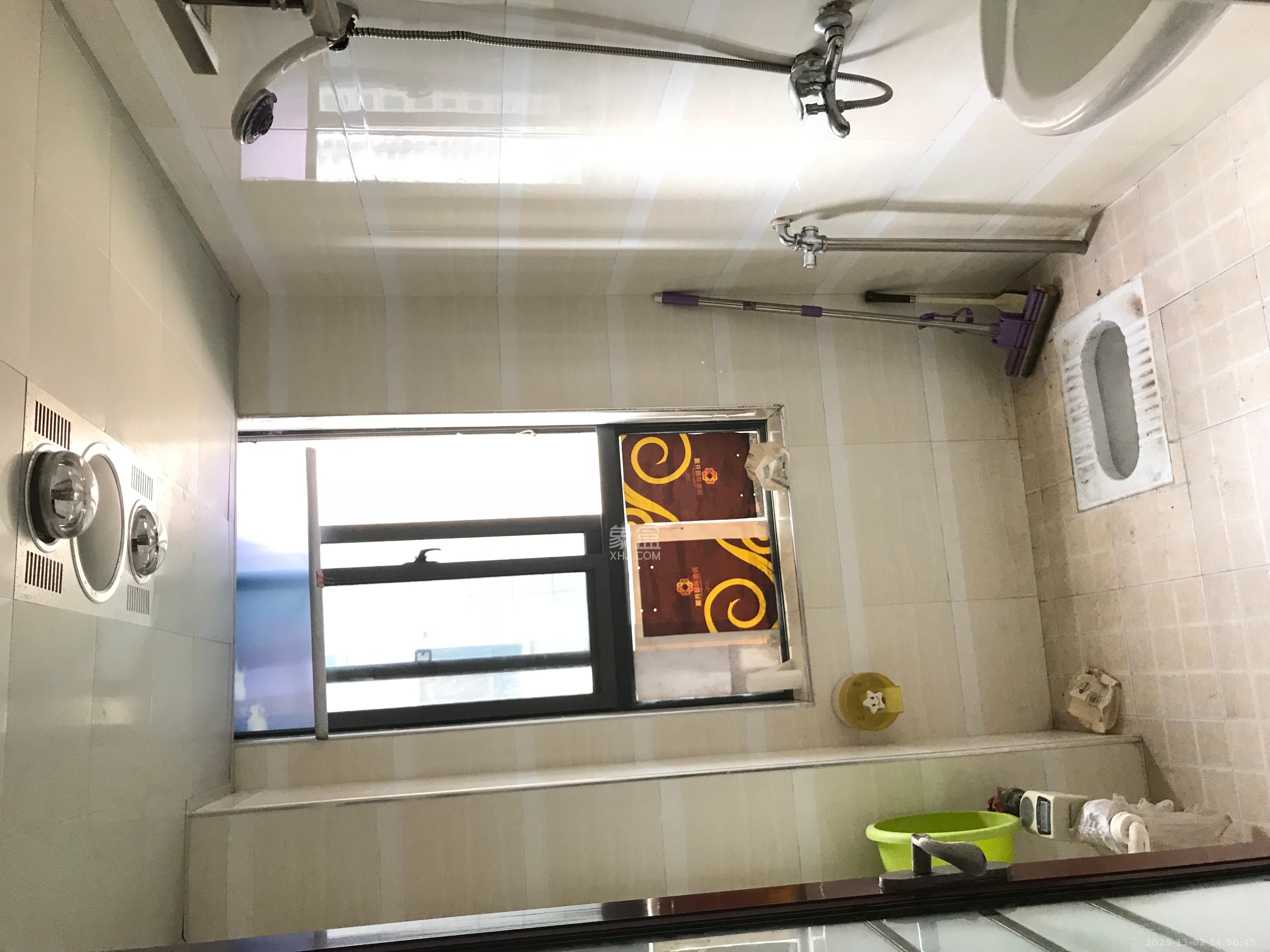 保利麓谷林语A区 3室2厅1卫 1800.0元/月 保利麓谷林语A区 3室2厅1卫 1800.0元/月室内图