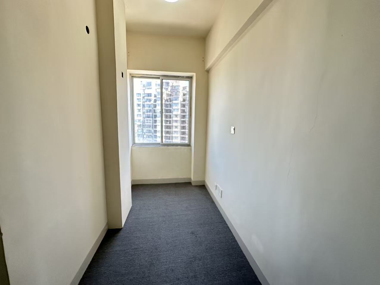 星华大厦  3室2厅1卫    3200.0元/月室内图