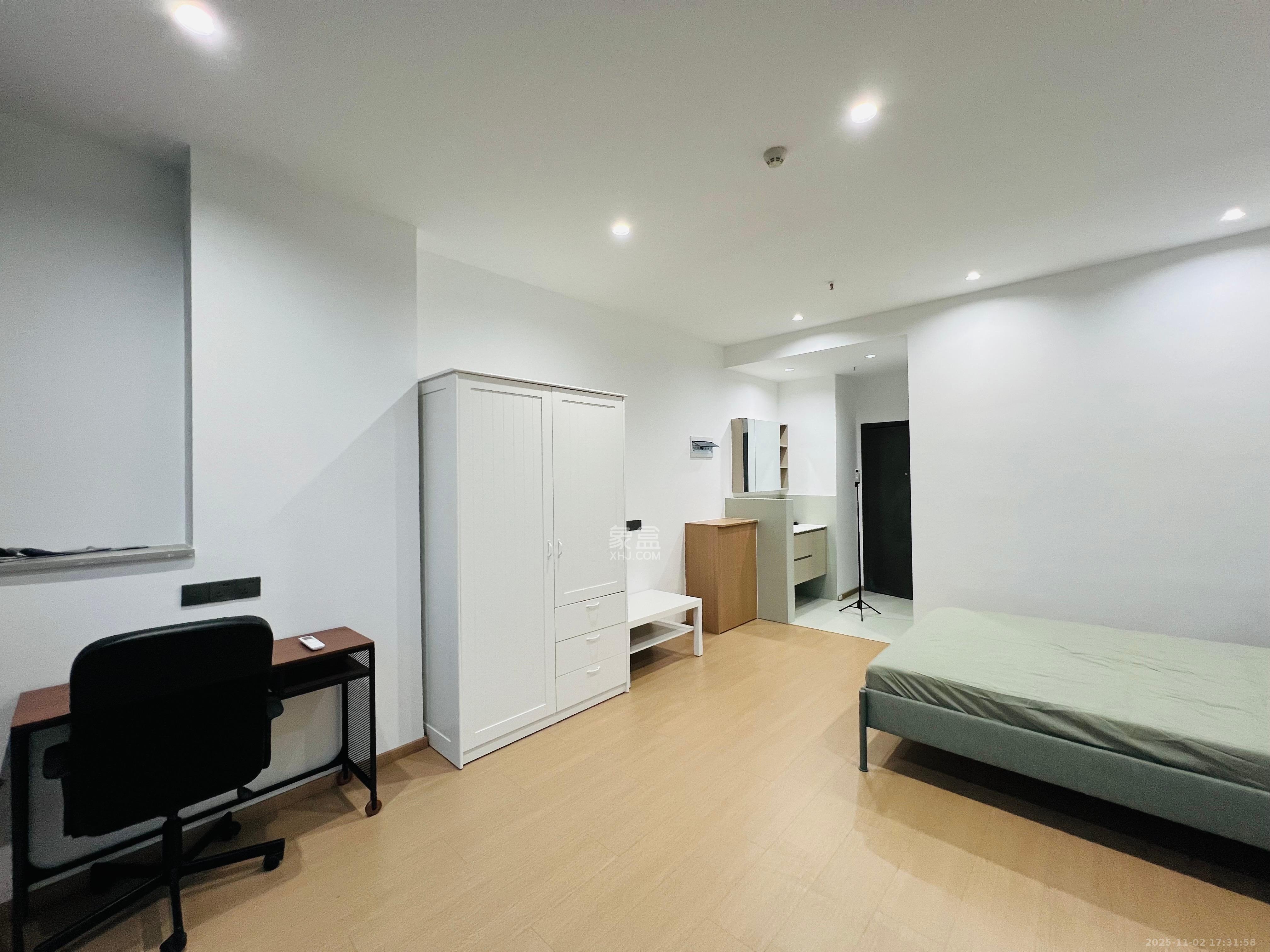 诺德滨江逸园（中铁逸园）  1室1厅1卫    1850.0元/月室内图