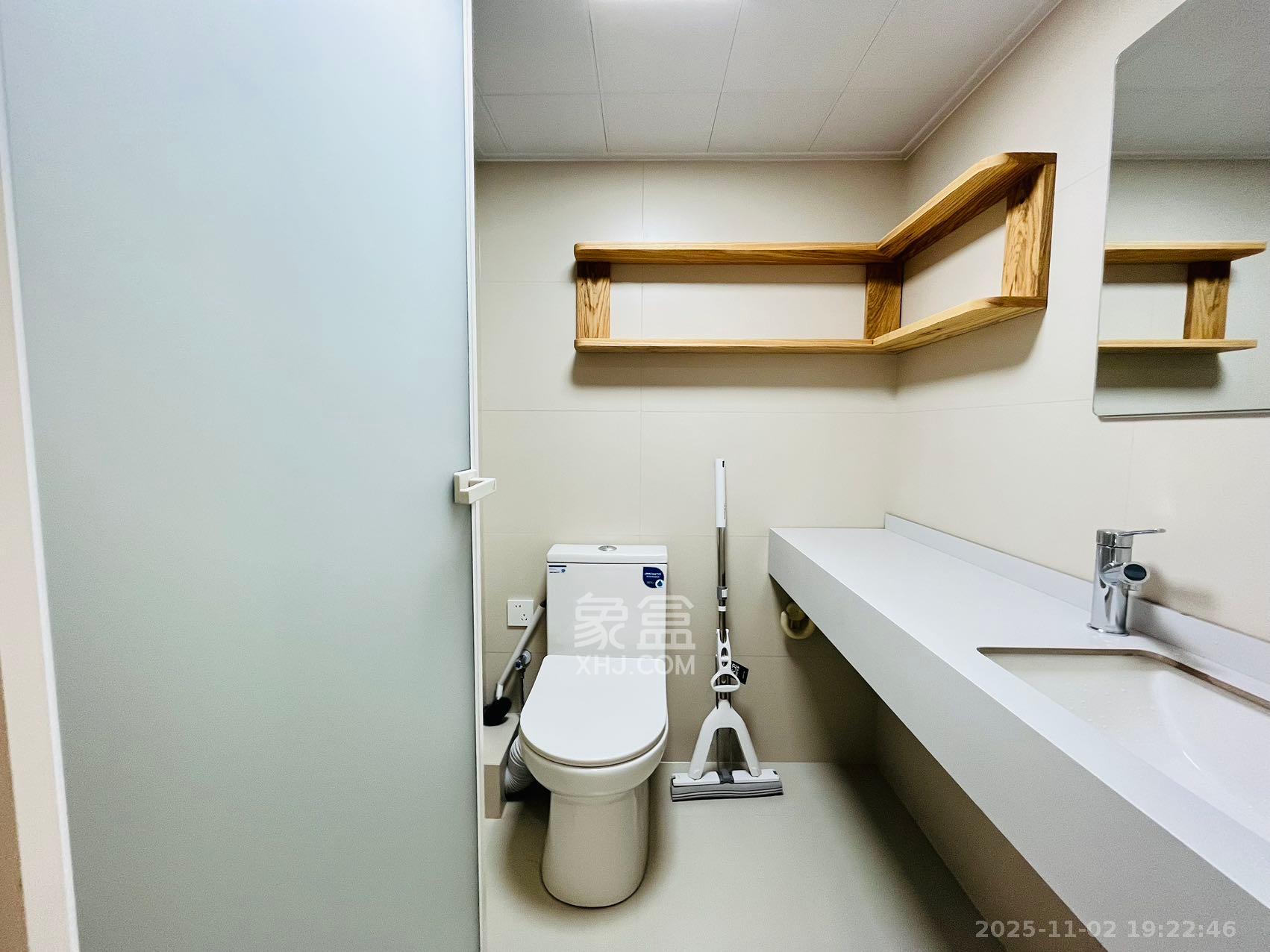 卓越中寰  2室1厅1卫    2650.0元/月室内图