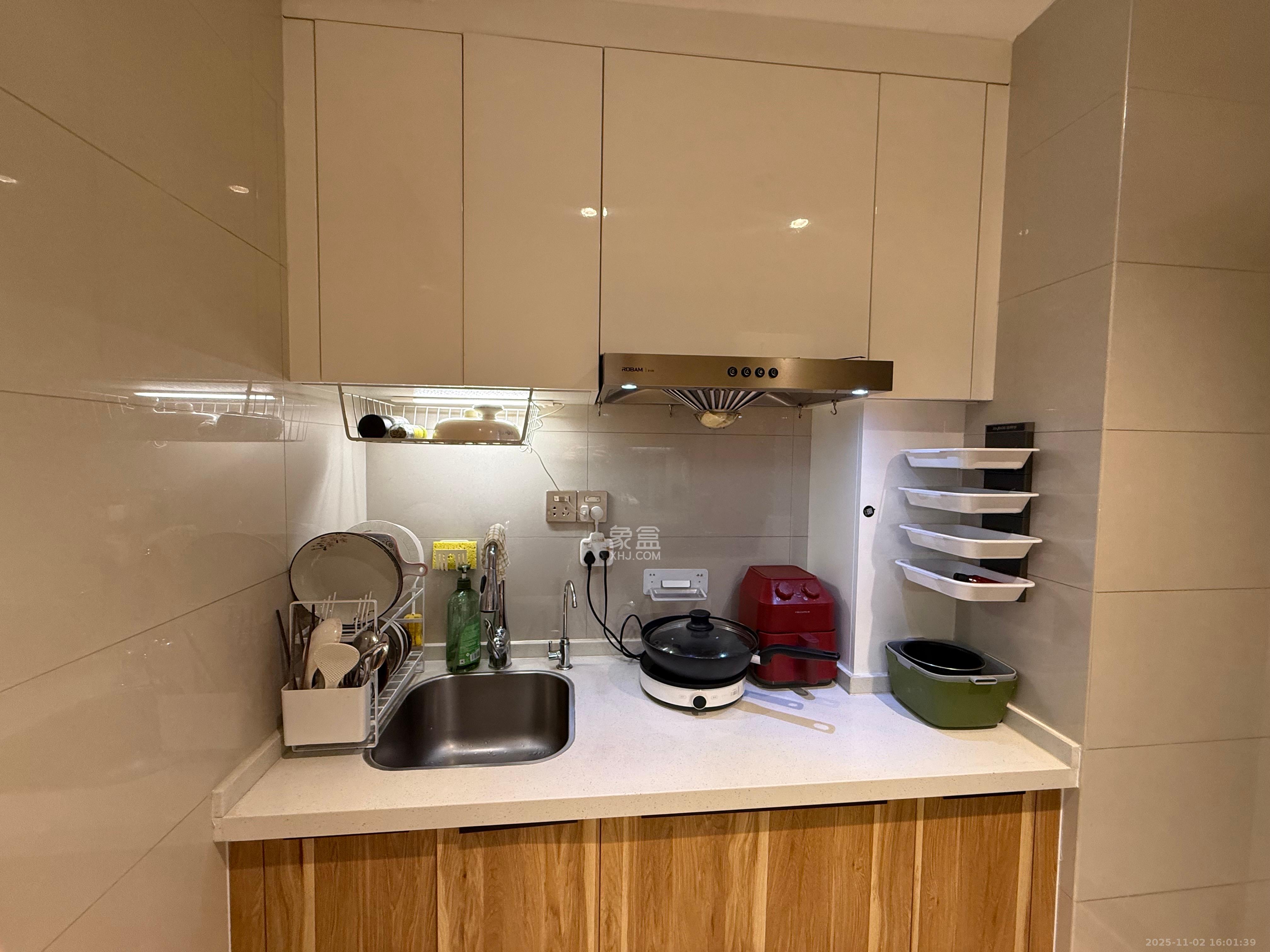 远洋外滩壹号 1室1厅1卫 2800.0元/月 远洋外滩壹号 1室1厅1卫 2800.0元/月室内图