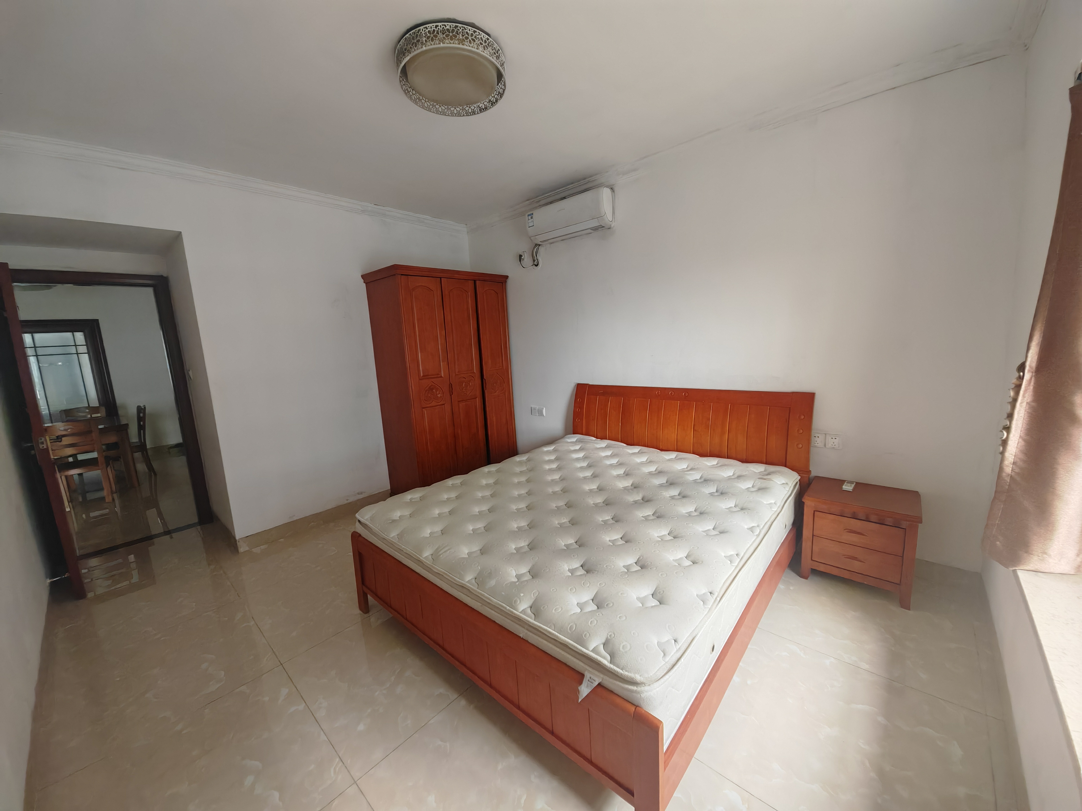 海航城  2室2厅1卫    2300.0元/月室内图