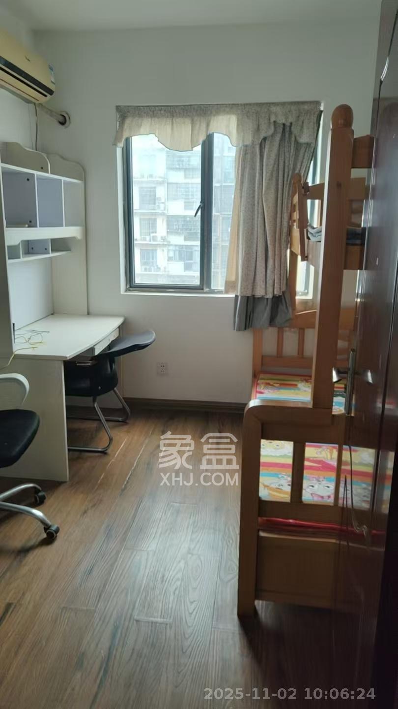 中国铁建国际城一期  3室2厅1卫    1700.0元/月小区图