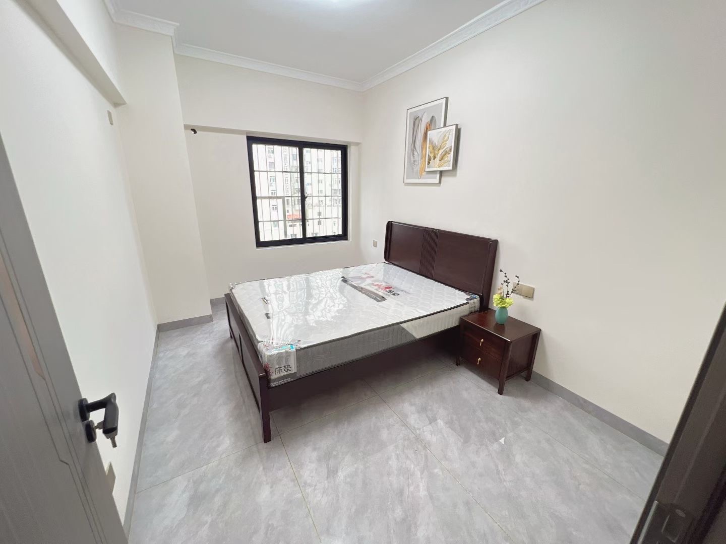 国贸大厦 3室2厅2卫 119.0万 国贸大厦 3室2厅2卫 119.0万客厅