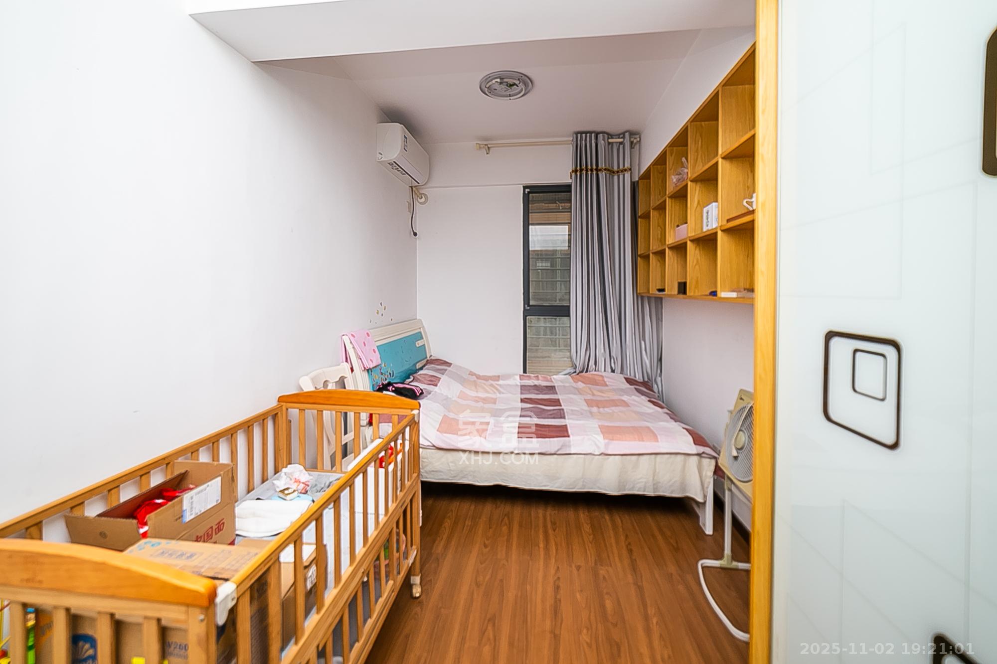 乾城（兴旺乾城）  3室2厅1卫    79.0万卧室