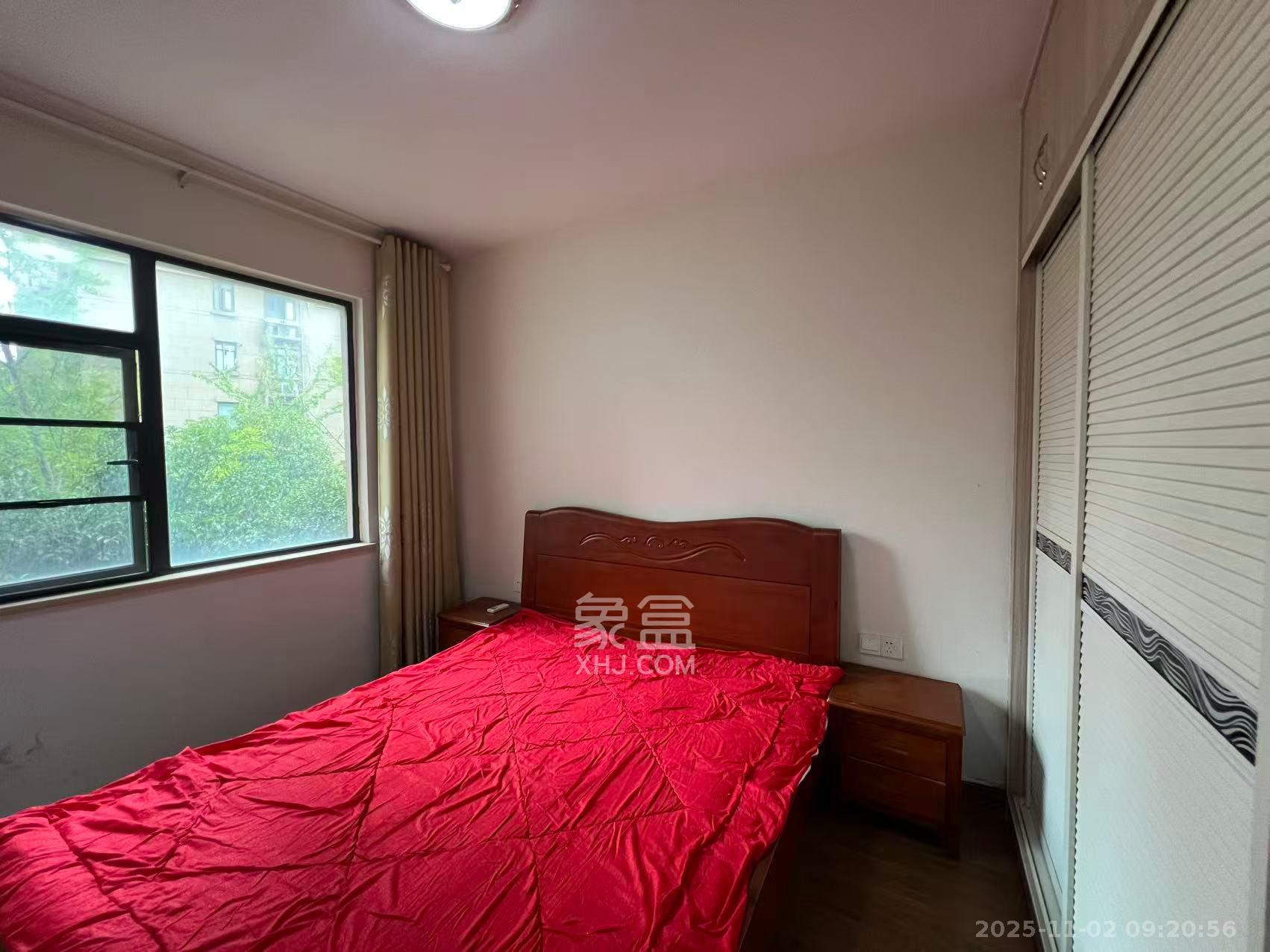 高升时代广场(冠铭商务中心) 3室2厅1卫 2100.0元/月 高升时代广场(冠铭商务中心) 3室2厅1卫 2100.0元/月室内图