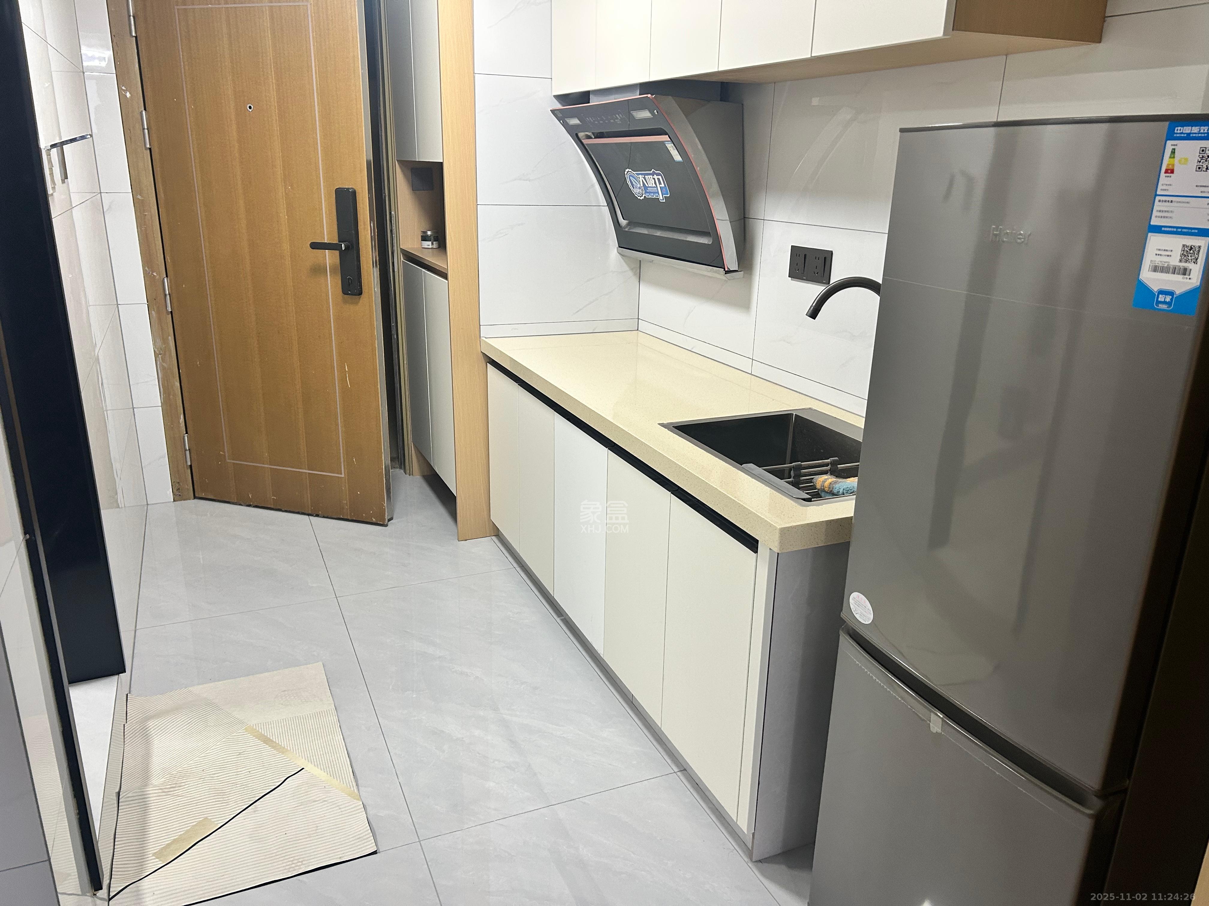 恒大珺悦府  2室1厅1卫    2300.0元/月室内图