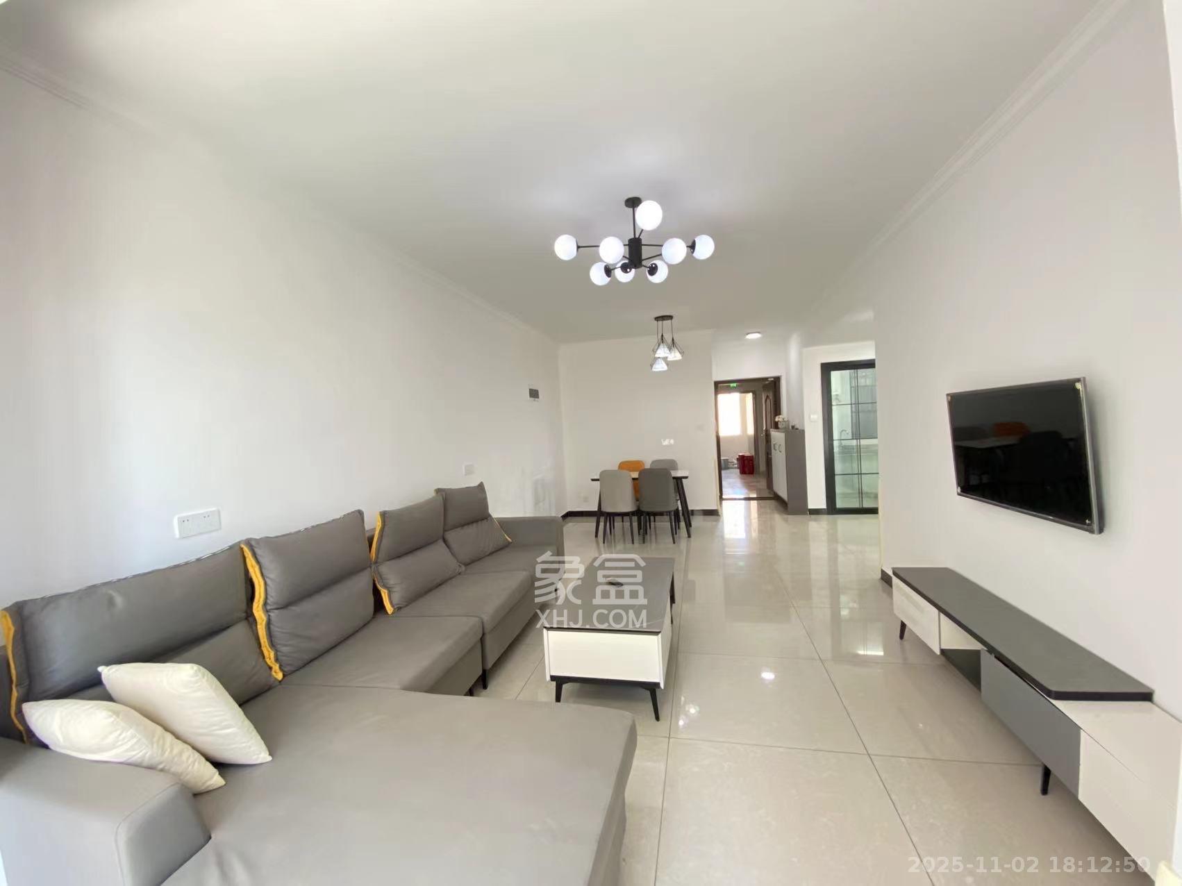 东合新苑  2室2厅1卫    2000.0元/月