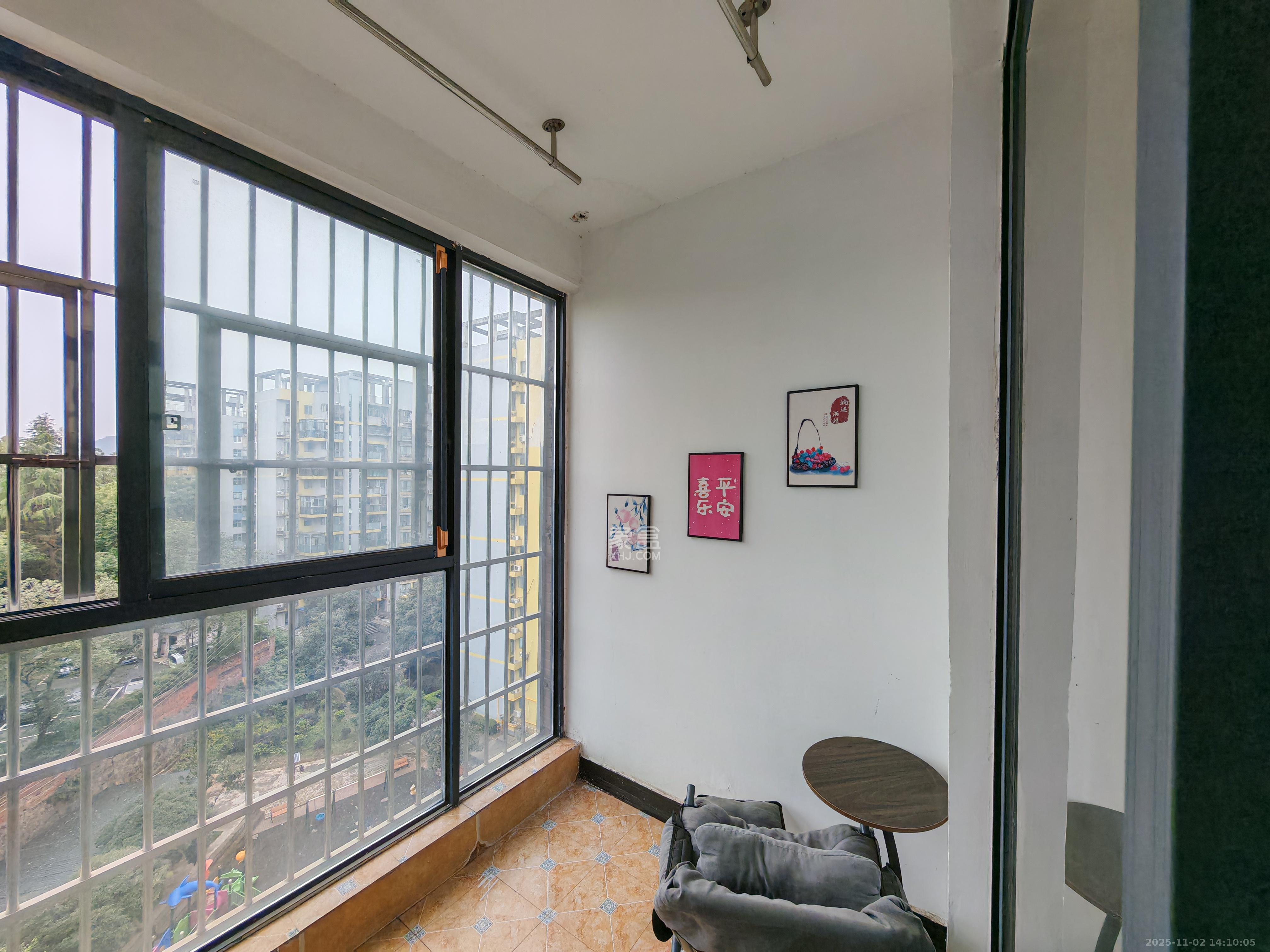 望兴景园二期（望兴西西里）  2室2厅1卫    2500.0元/月室内图