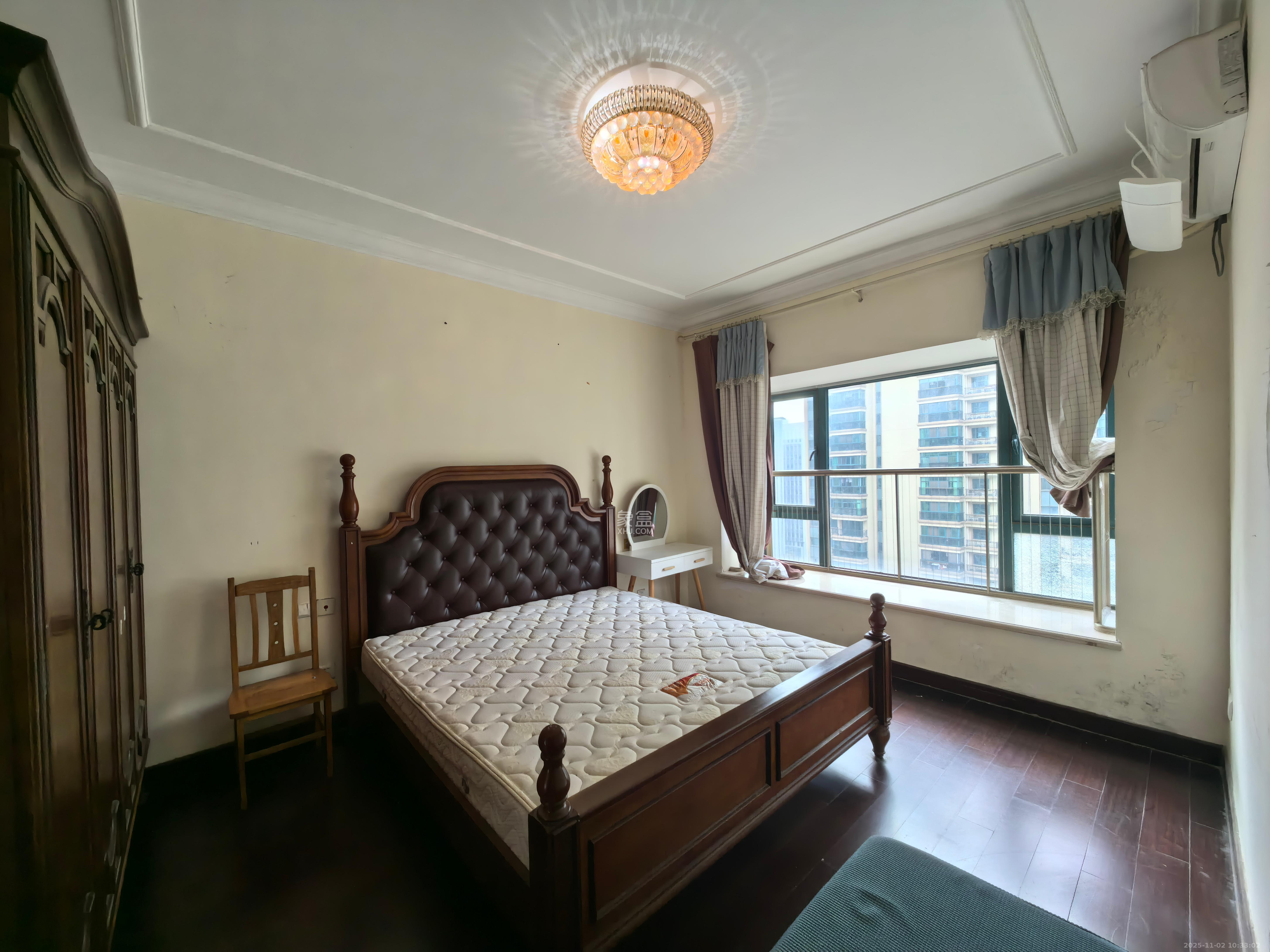 恒大翡翠华庭  3室2厅1卫    2200.0元/月室内图