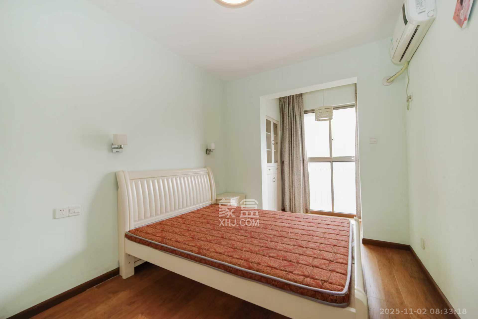 香樟鑫都  1室2厅2卫    3200.0元/月室内图