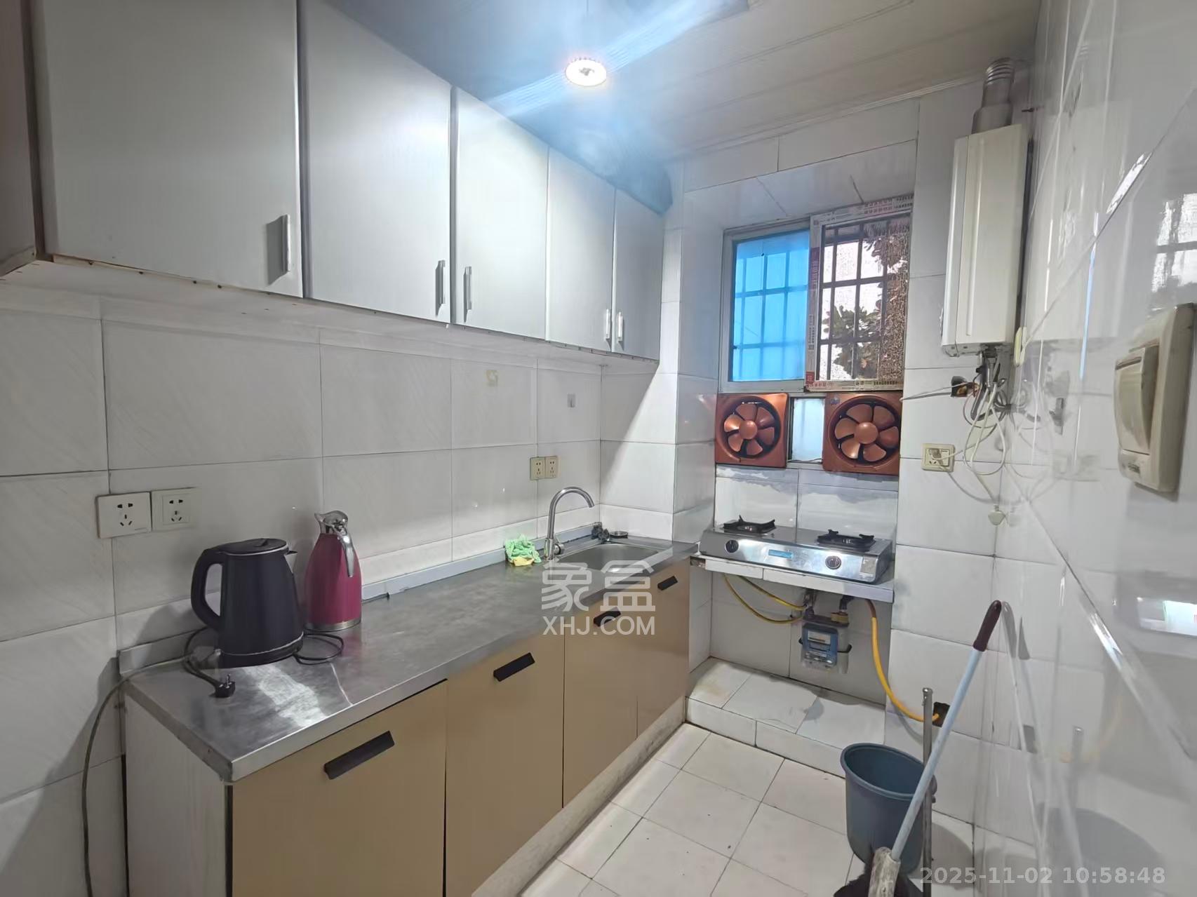 长重机械厂宿舍  2室1厅1卫    1200.0元/月室内图