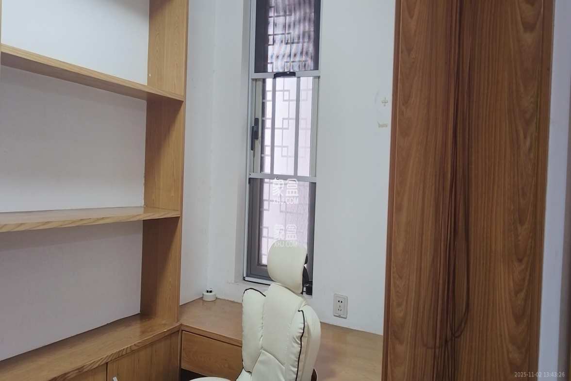 五矿万境水岸一期(万境水岸嘉苑) 2室2厅1卫 2200.0元/月 五矿万境水岸一期(万境水岸嘉苑) 2室2厅1卫 2200.0元/月室内图