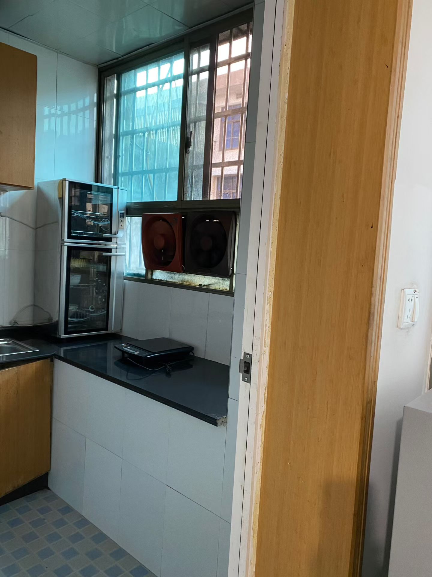 金谷市场  1室1厅1卫    500.0元/月室内图