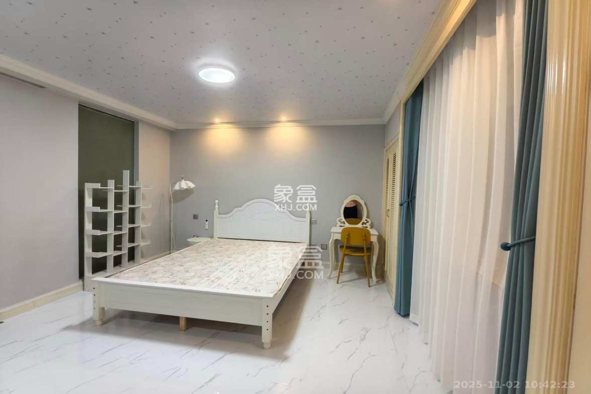 沁园春御院 1室1厅1卫 1700.0元/月 沁园春御院 1室1厅1卫 1700.0元/月室内图