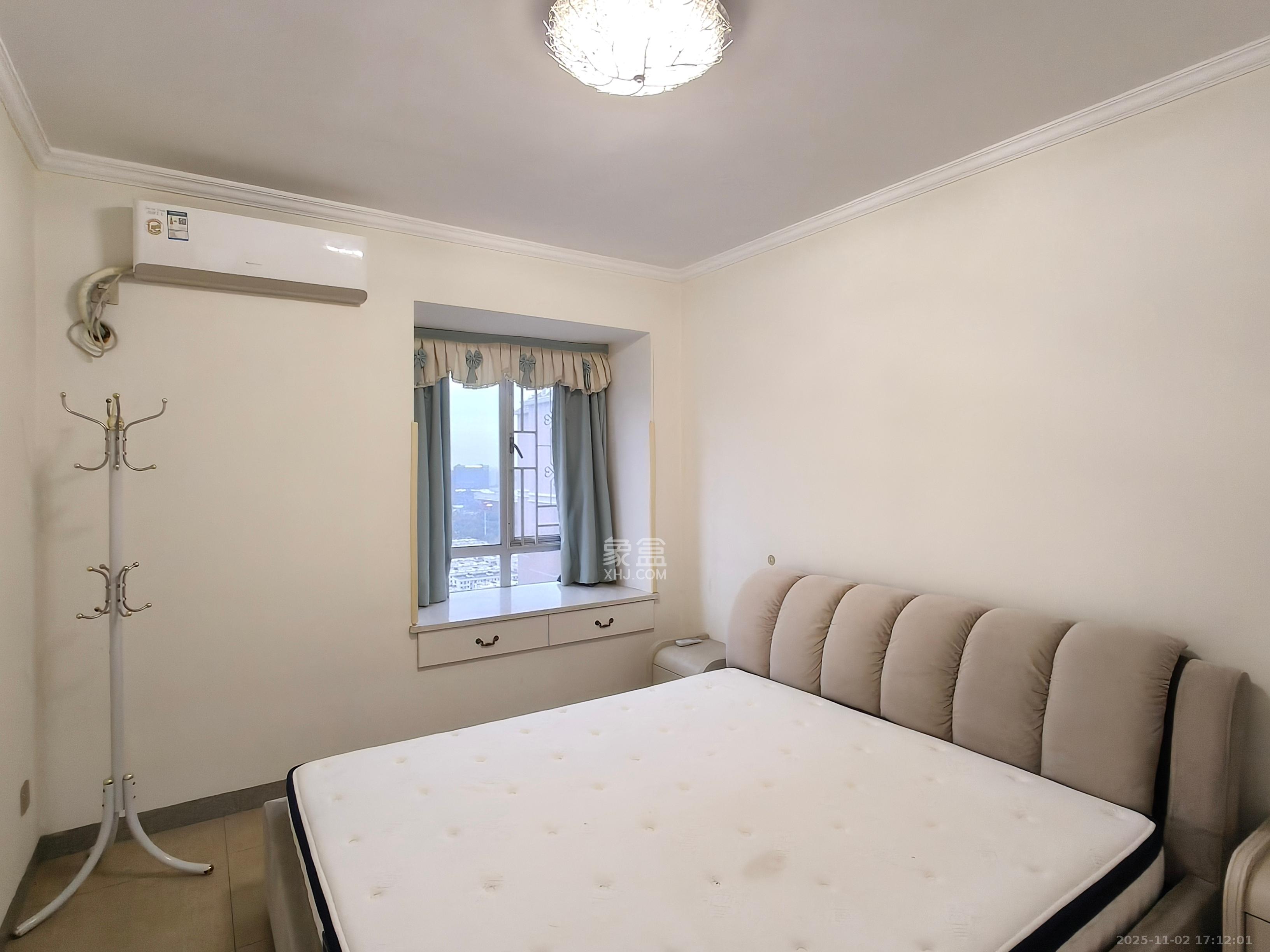 恒广国际景园一二区  2室2厅1卫    2200.0元/月 恒广国际景园一二区  2室2厅1卫    2200.0元/月室内图