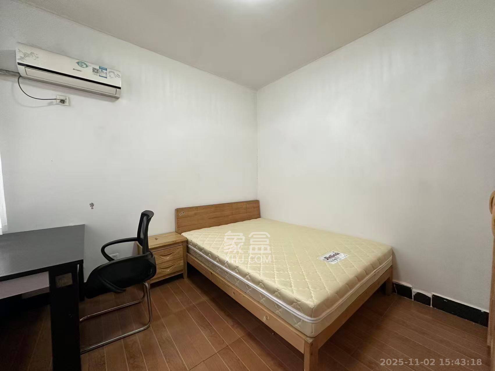 星城映象  2室1厅1卫    2300.0元/月室内图