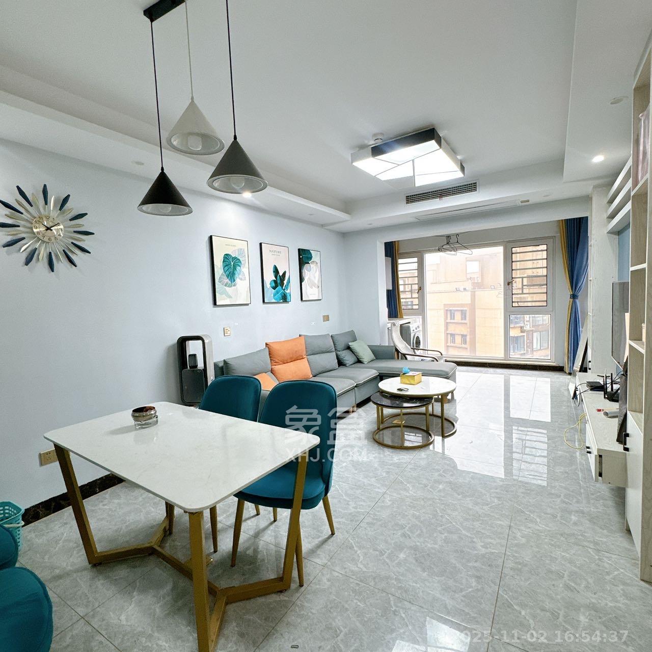 北辰三角洲C2区 3室2厅1卫 3600.0元/月 北辰三角洲C2区 3室2厅1卫 3600.0元/月室内图