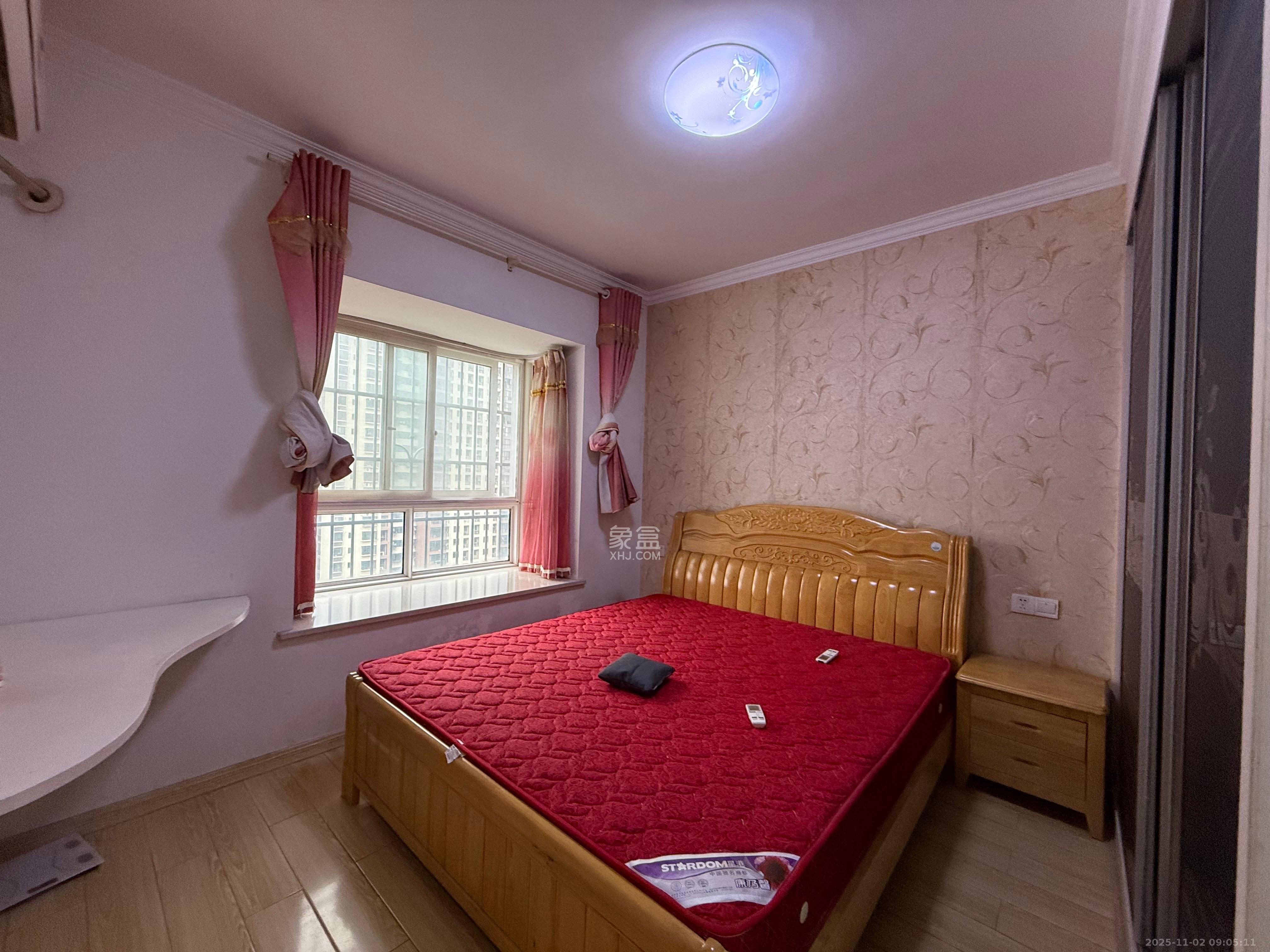 时代星城  2室2厅1卫    1550.0元/月室内图