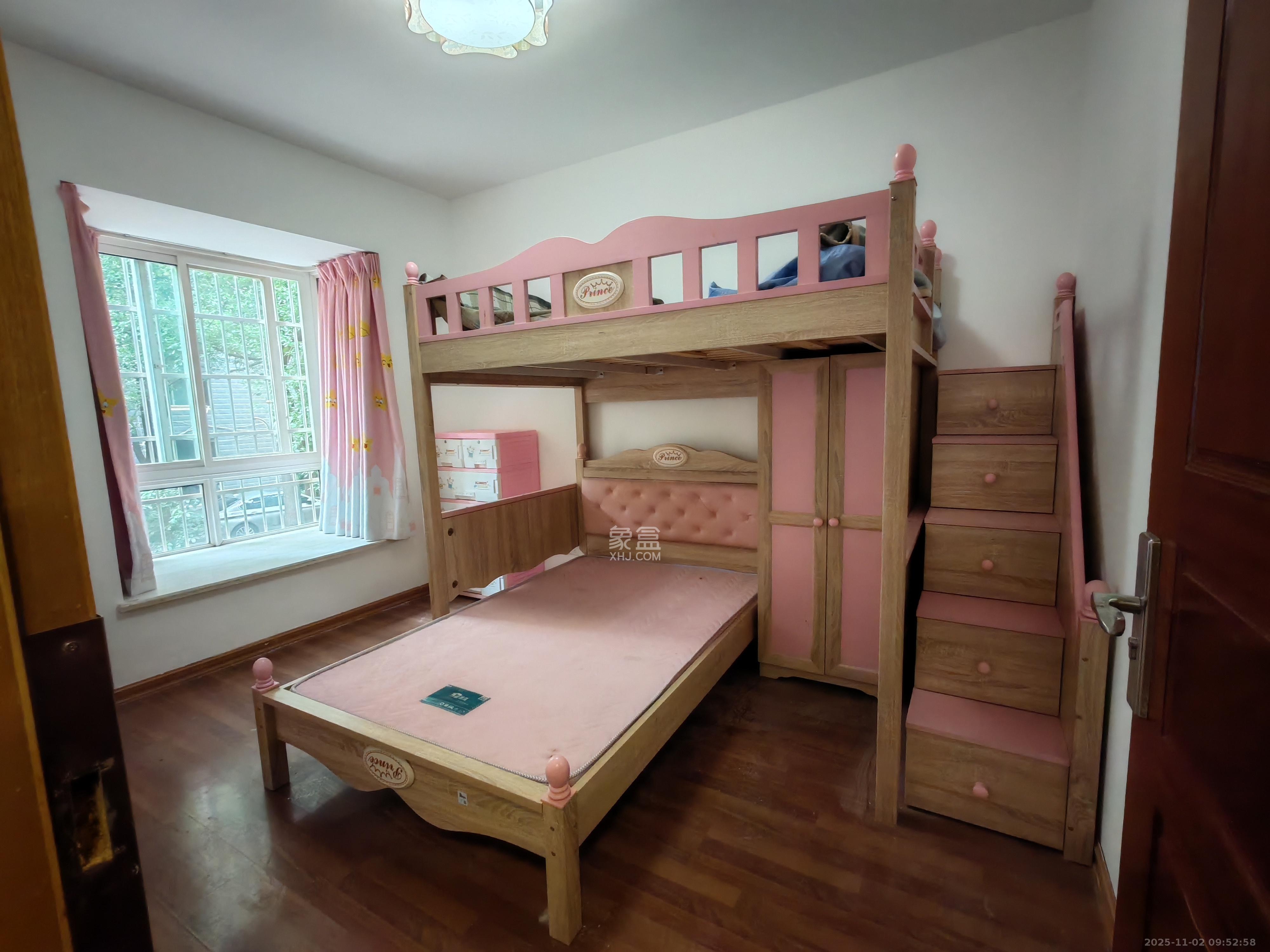 申奥美域  3室2厅1卫    2800.0元/月室内图