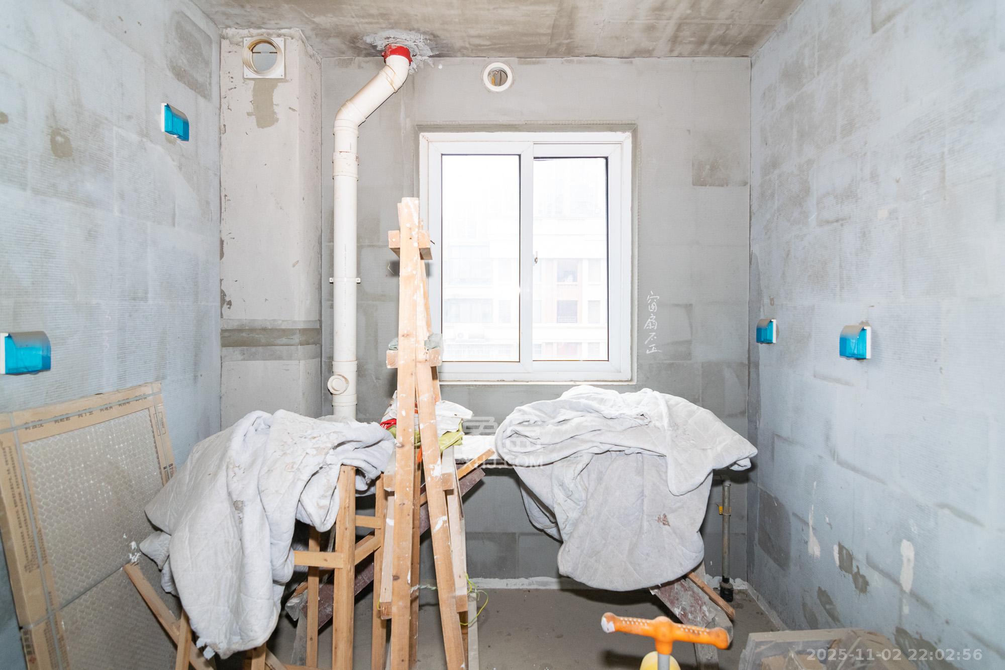 新城国际花都 5室2厅3卫 88.8万 新城国际花都 5室2厅3卫 88.8万厨房