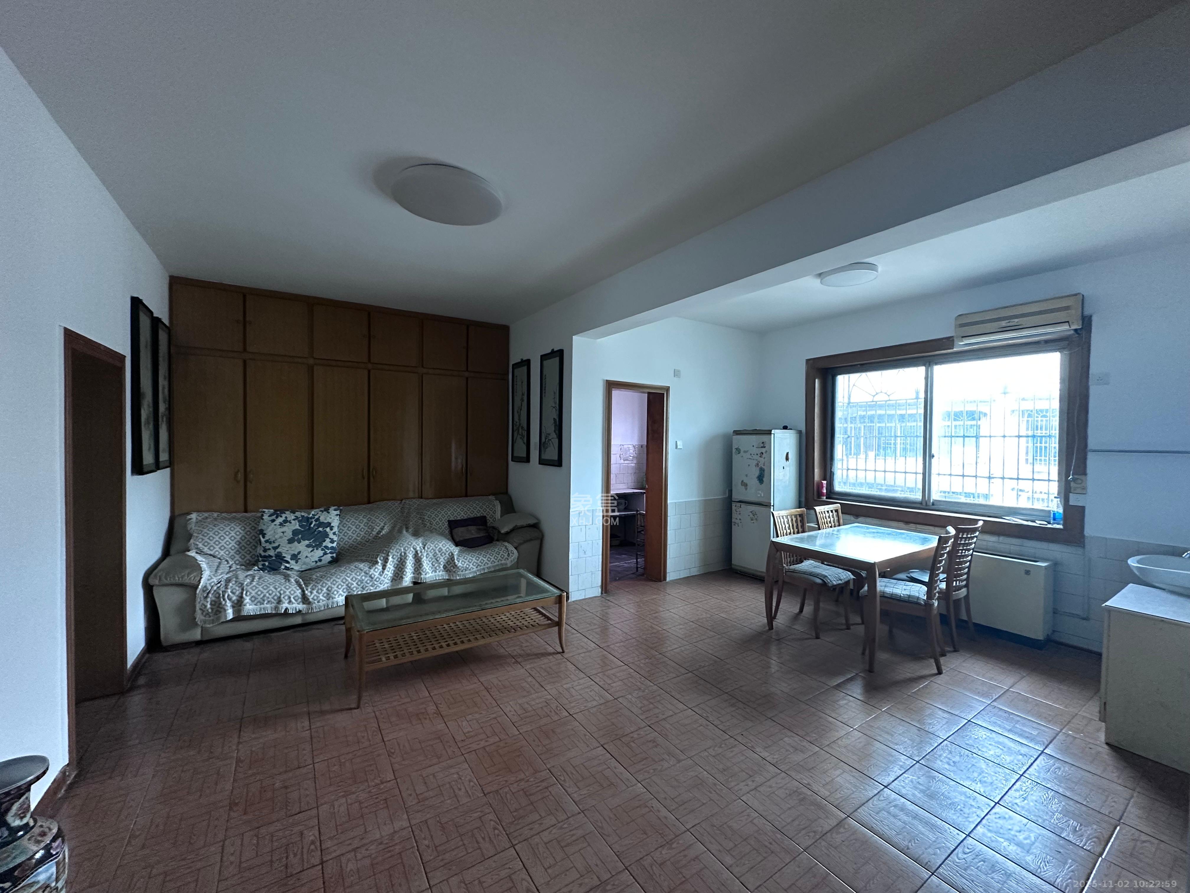 纬二路审计厅  2室2厅1卫    1800.0元/月室内图