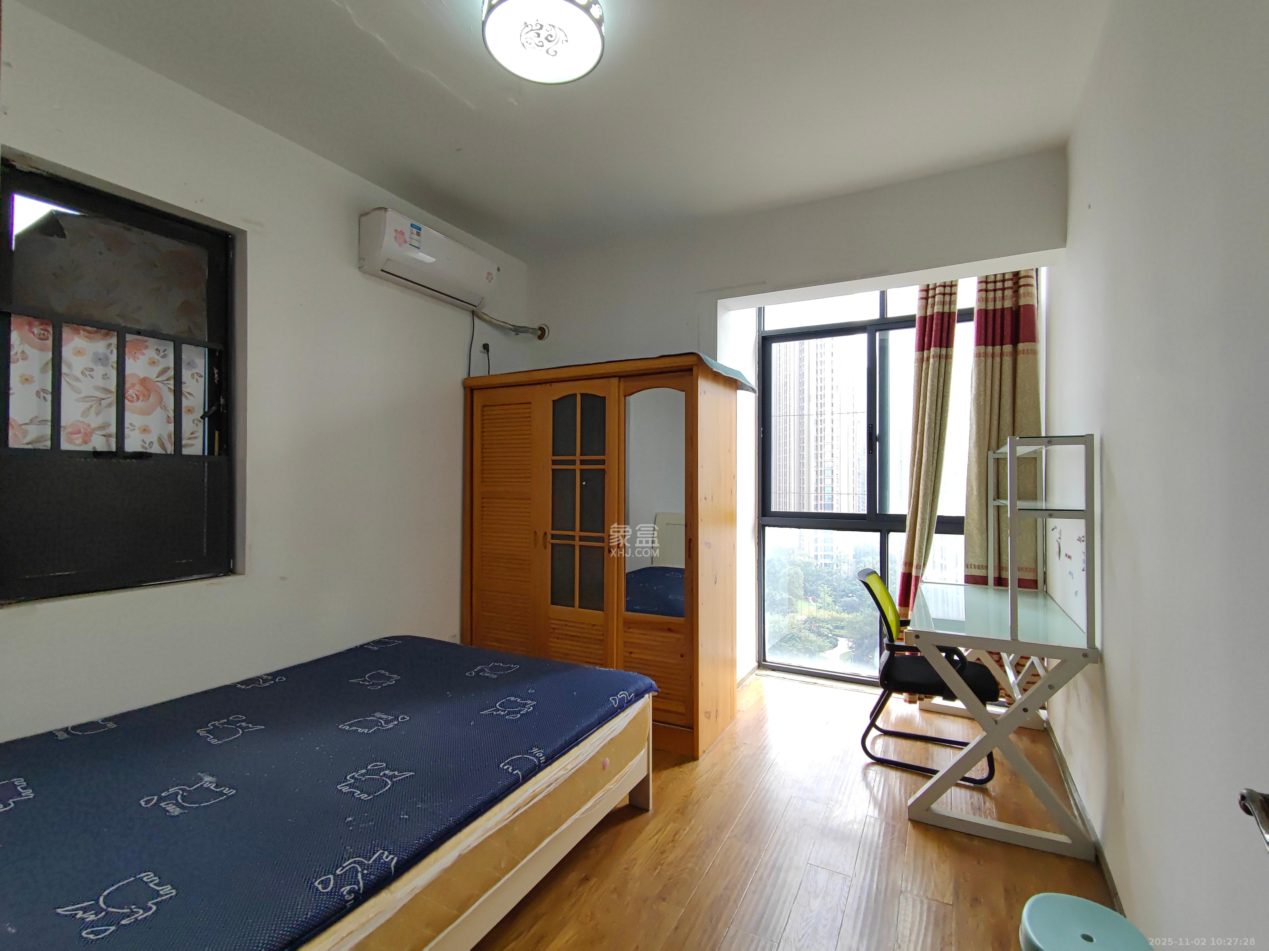 中建梅溪湖中心  3室2厅1卫    2400.0元/月室内图