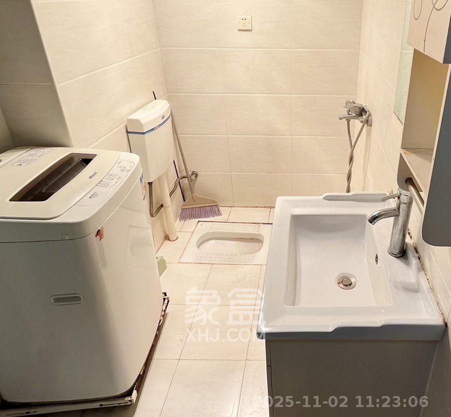 铂宫  1室1厅1卫    1700.0元/月室内图