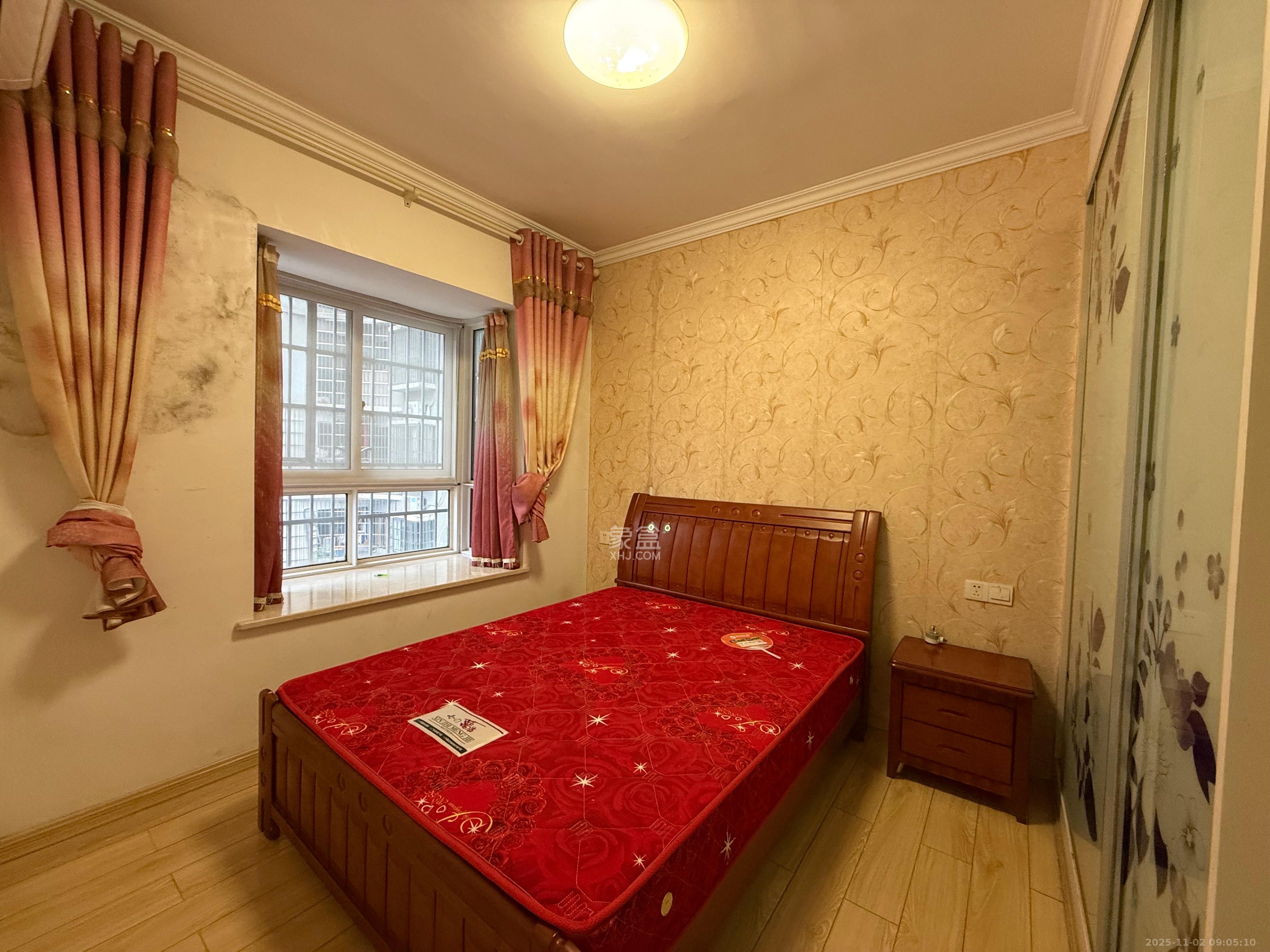 时代星城  2室2厅1卫    1550.0元/月室内图