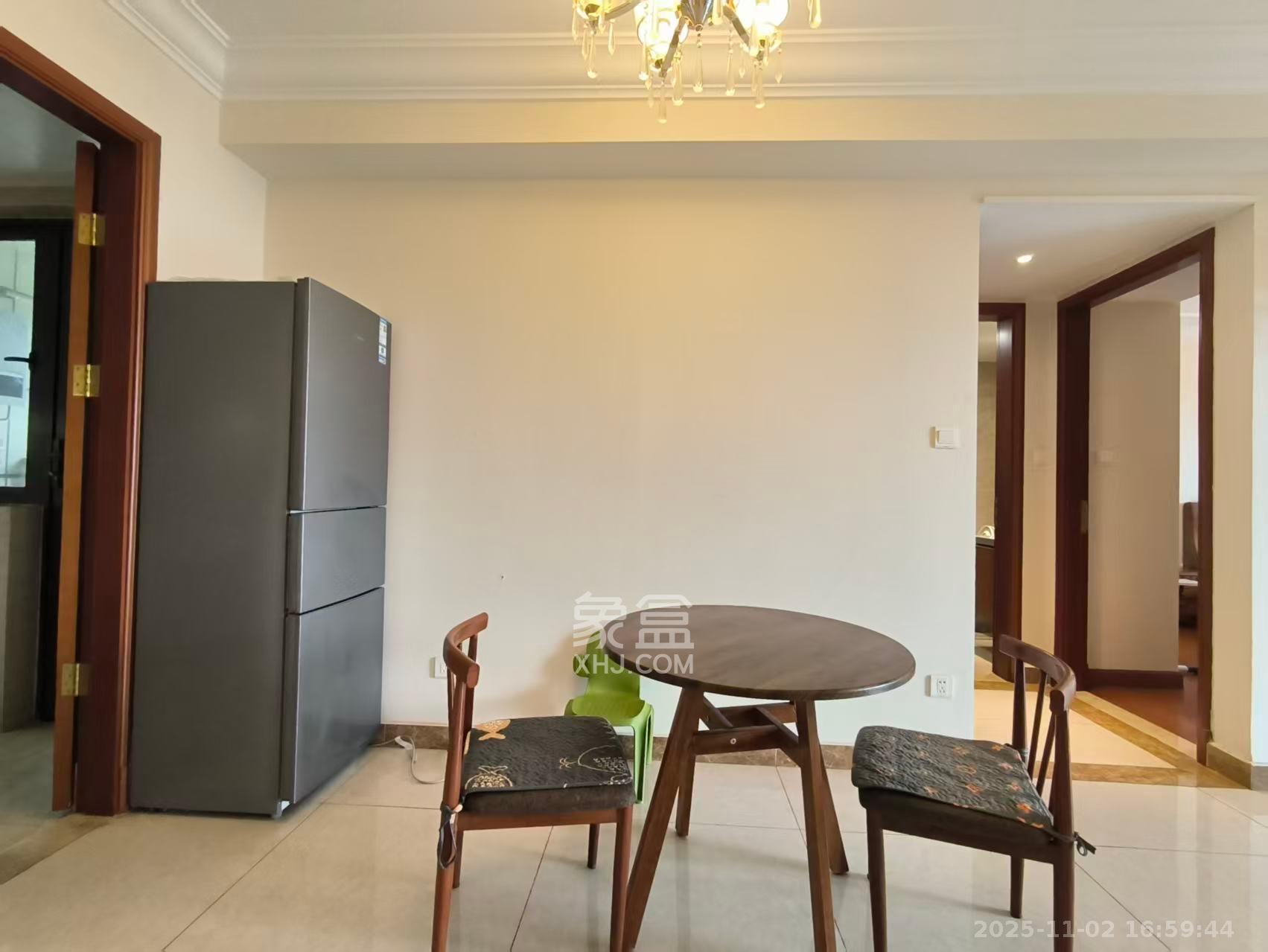 恒大书香门第 2室2厅1卫 1600.0元/月 恒大书香门第 2室2厅1卫 1600.0元/月室内图