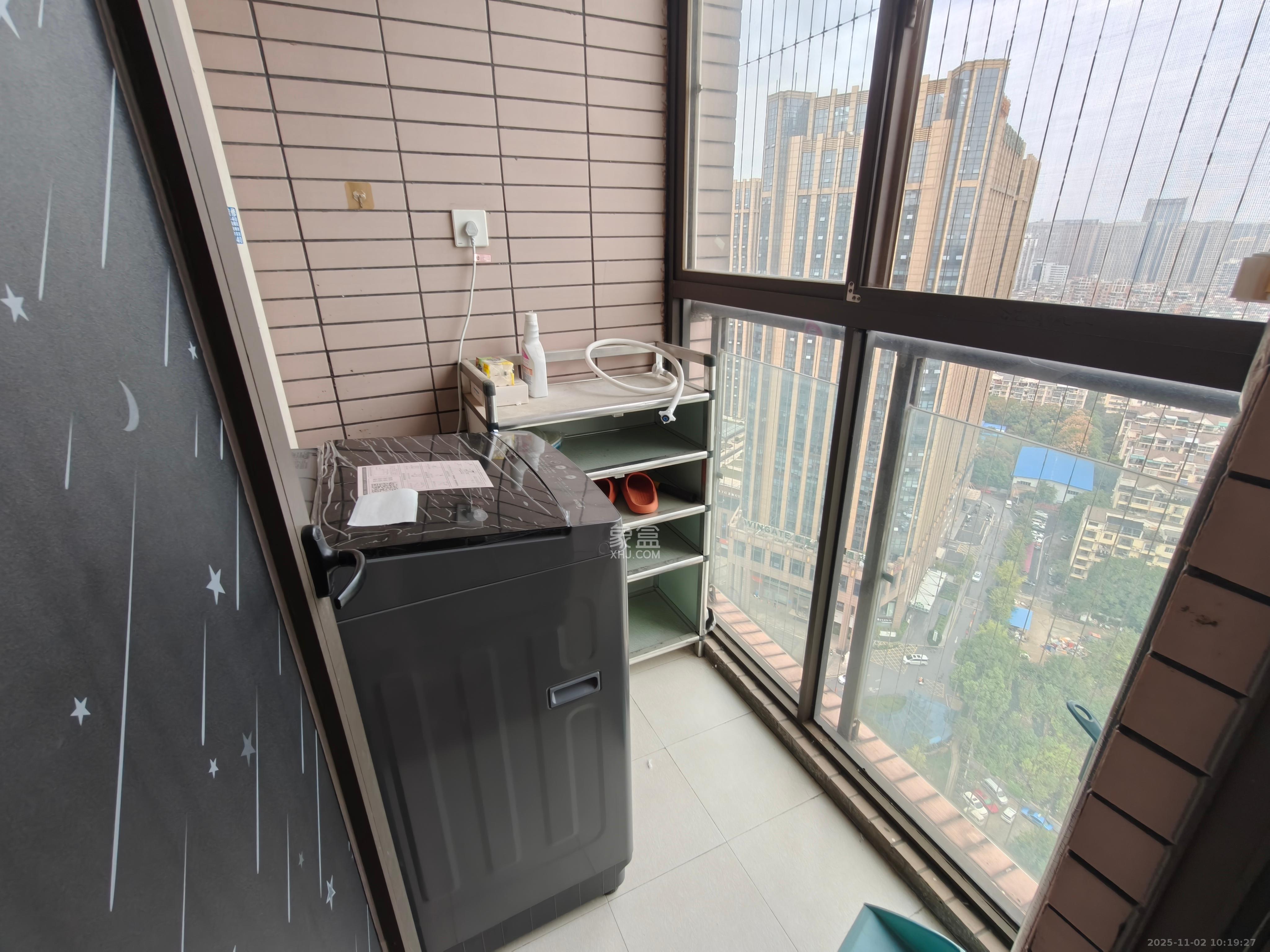 万树丹堤 1室1厅1卫 1600.0元/月 万树丹堤 1室1厅1卫 1600.0元/月室内图