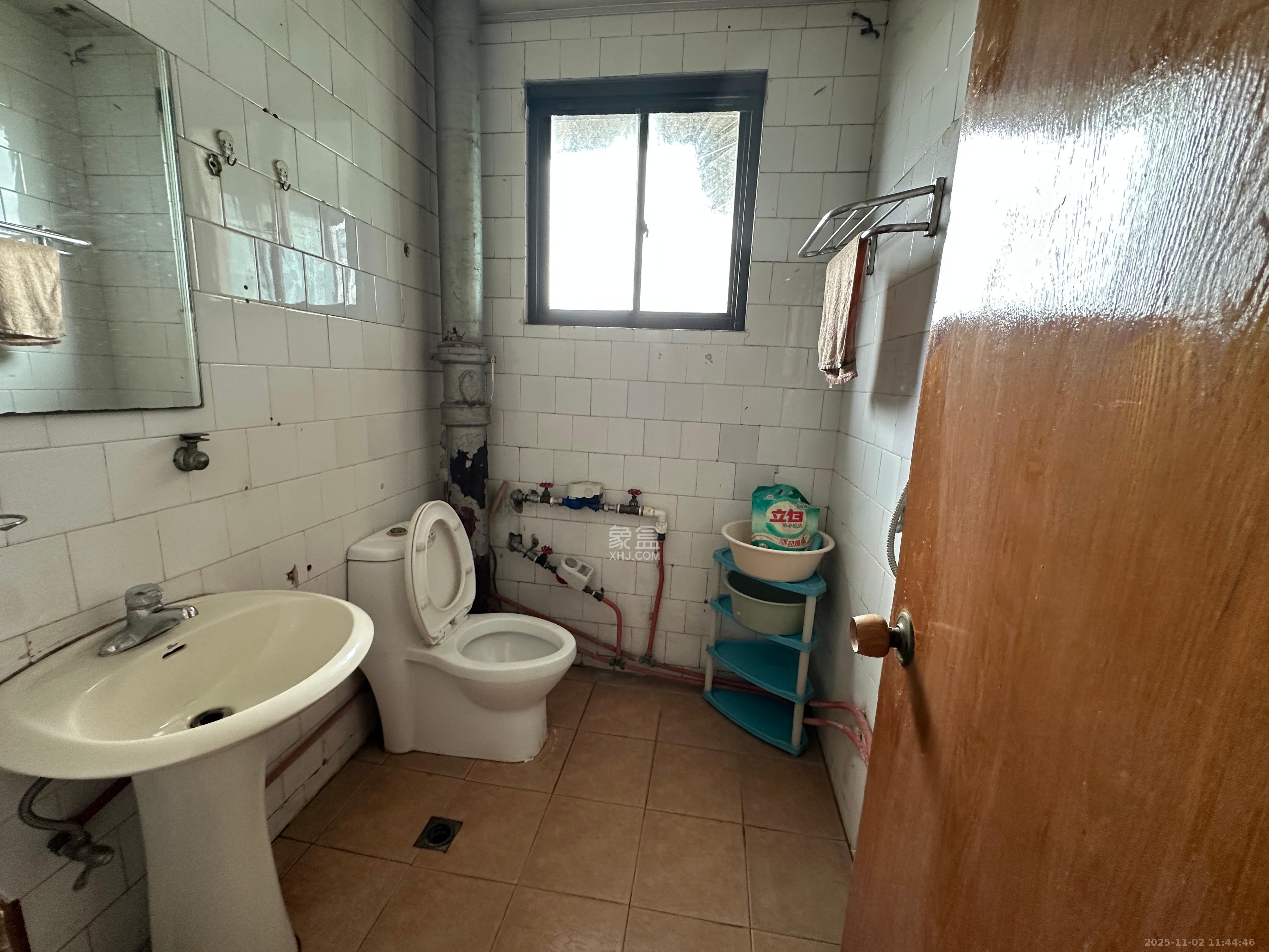 教育出版社宿舍  3室2厅1卫    2500.0元/月室内图