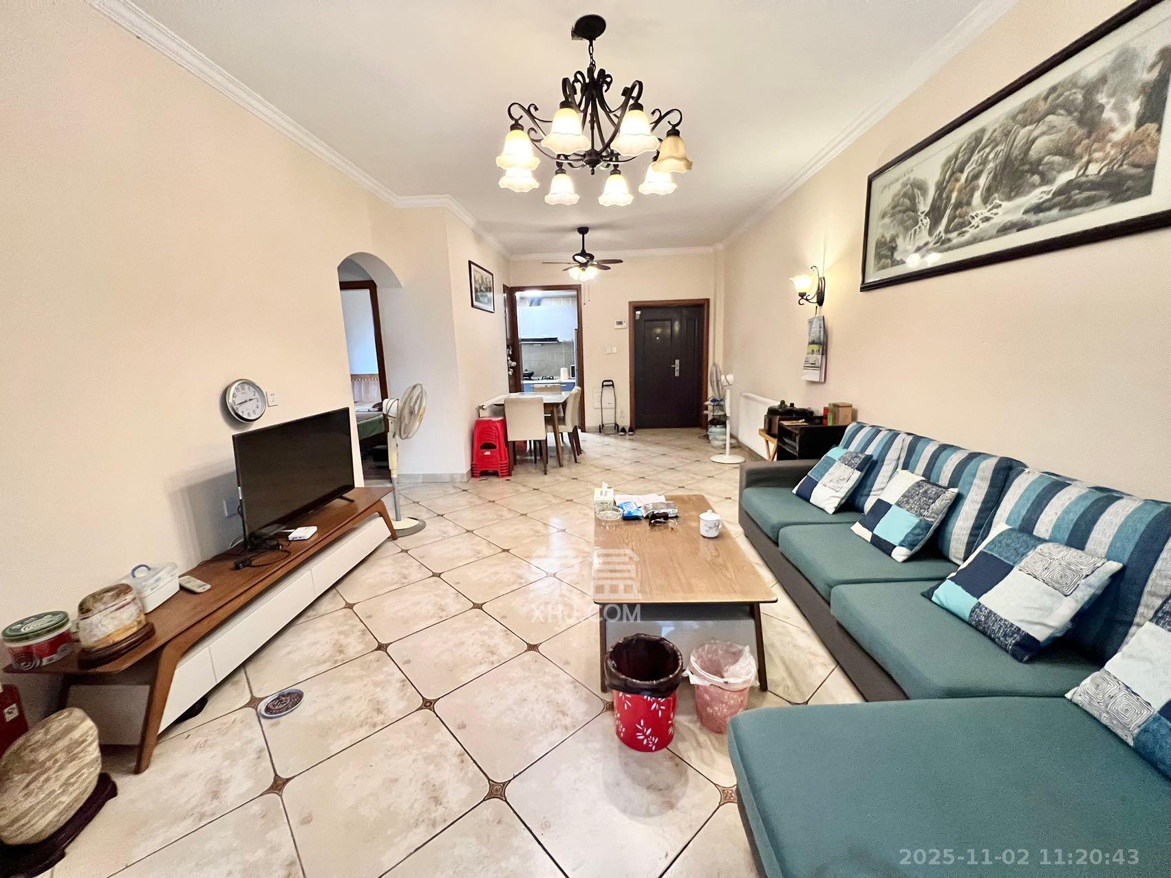 富兴嘉城（富兴汇中央）  2室2厅1卫    2500.0元/月室内图