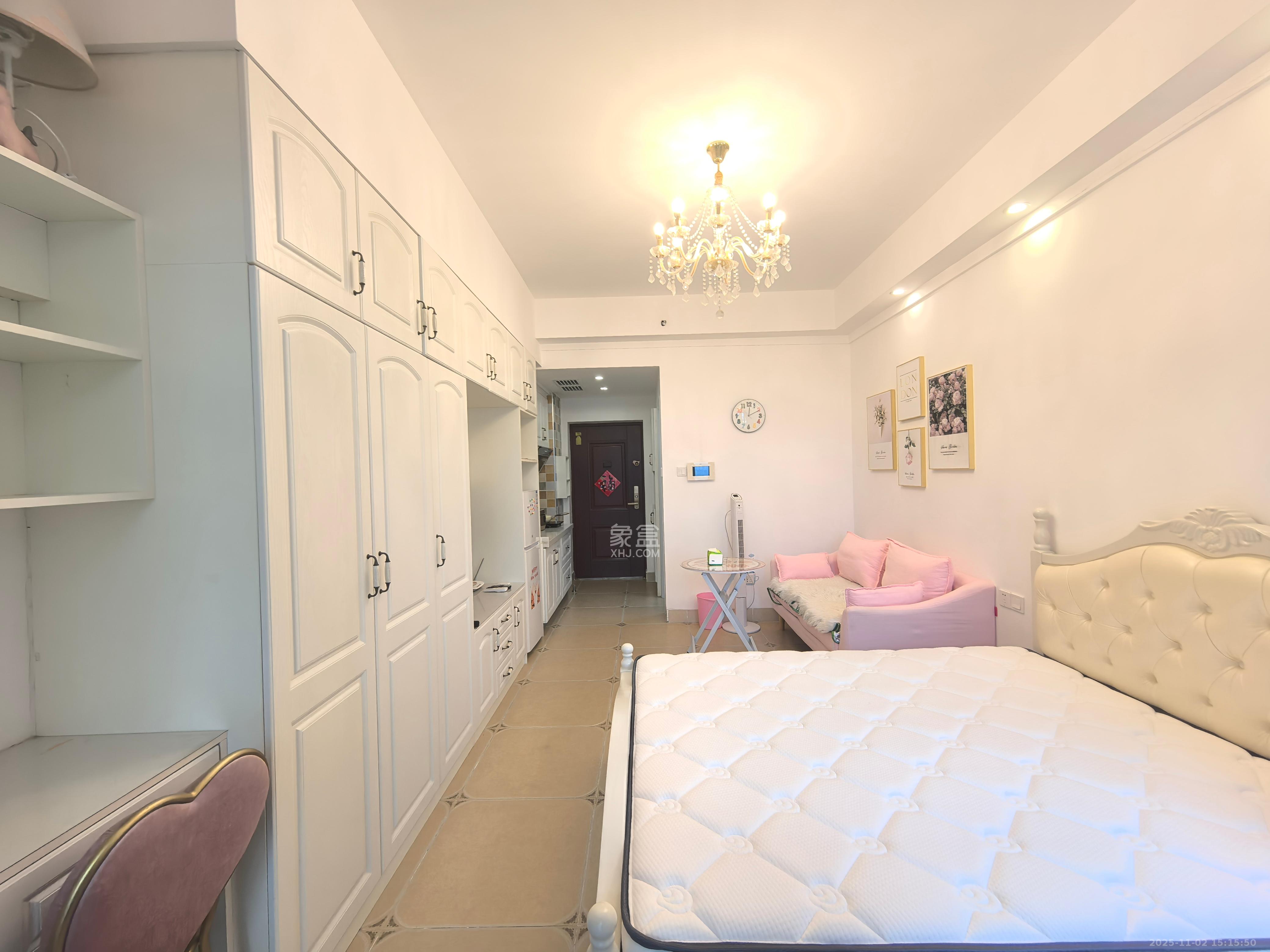 蓝光雍锦阁 1室1厅1卫 1600.0元/月 蓝光雍锦阁 1室1厅1卫 1600.0元/月室内图