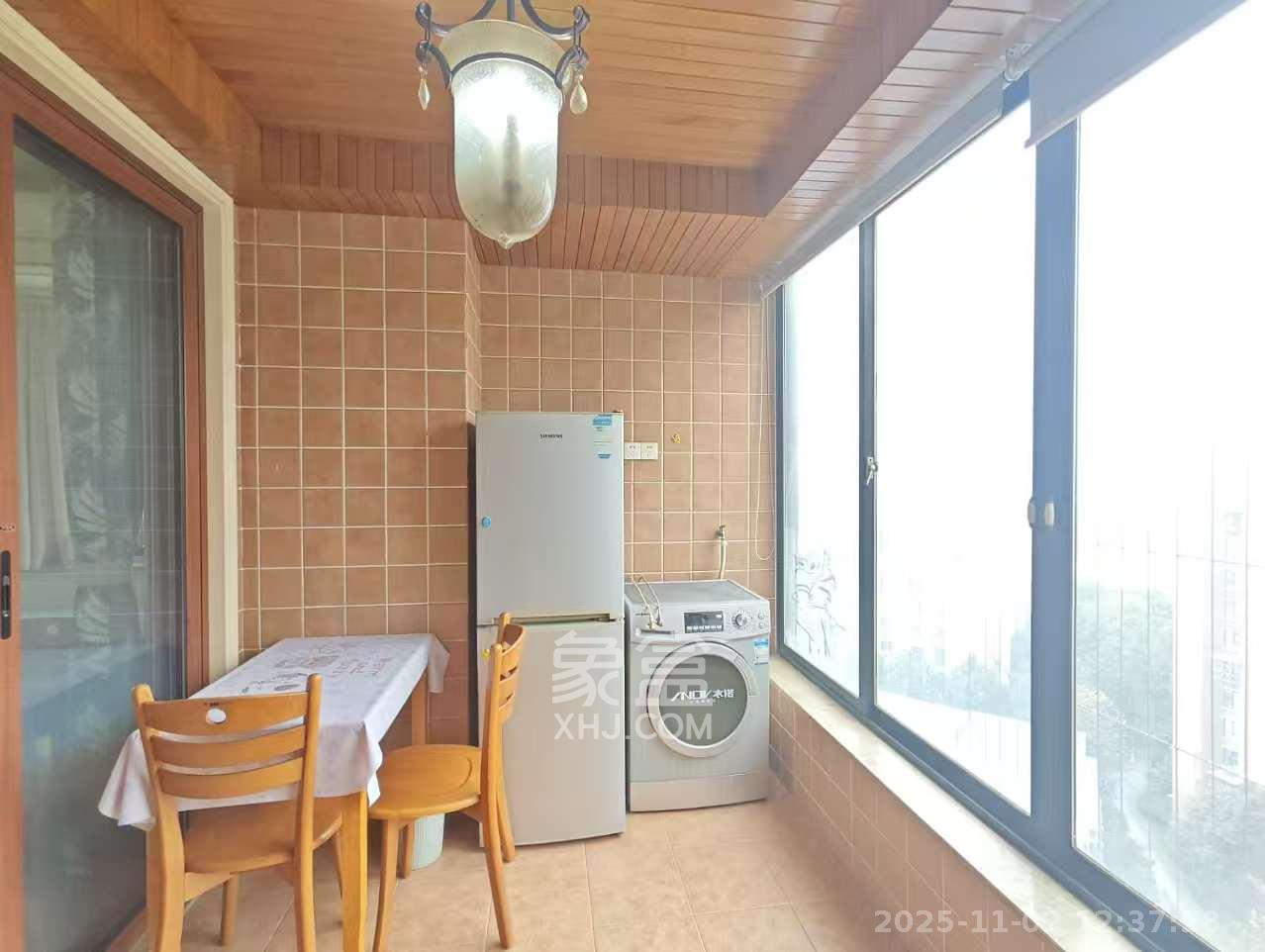 长大卧琥 1室1厅1卫 1600.0元/月 长大卧琥 1室1厅1卫 1600.0元/月室内图