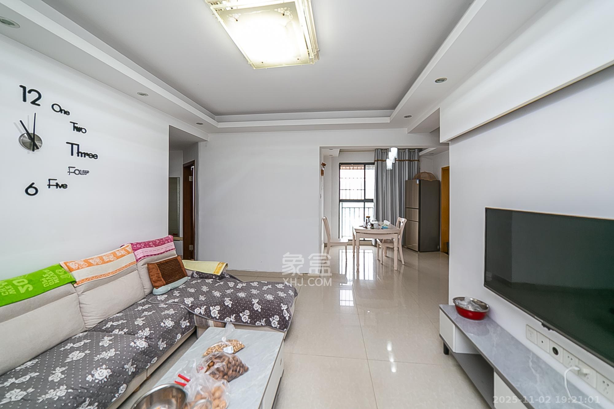 乾城（兴旺乾城）  3室2厅1卫    79.0万客厅