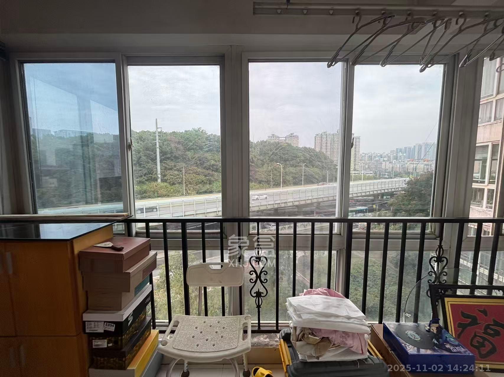 天翔新新家园  1室0厅0卫    2400.0元/月室内图