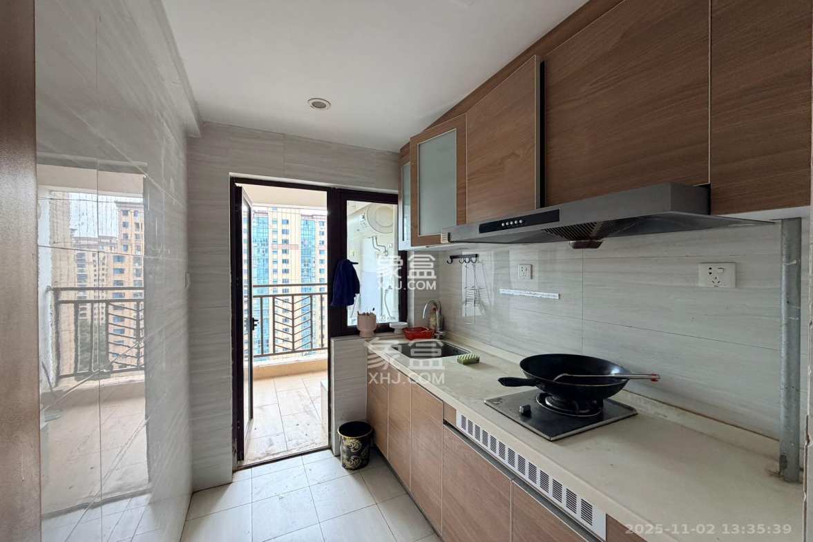 奥林匹克花园贡院二期 1室1厅1卫 1600.0元/月 奥林匹克花园贡院二期 1室1厅1卫 1600.0元/月室内图