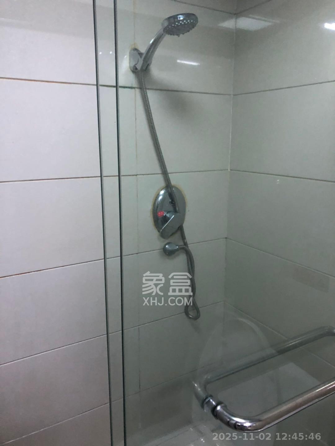 名富公寓  1室1厅1卫    1300.0元/月室内图