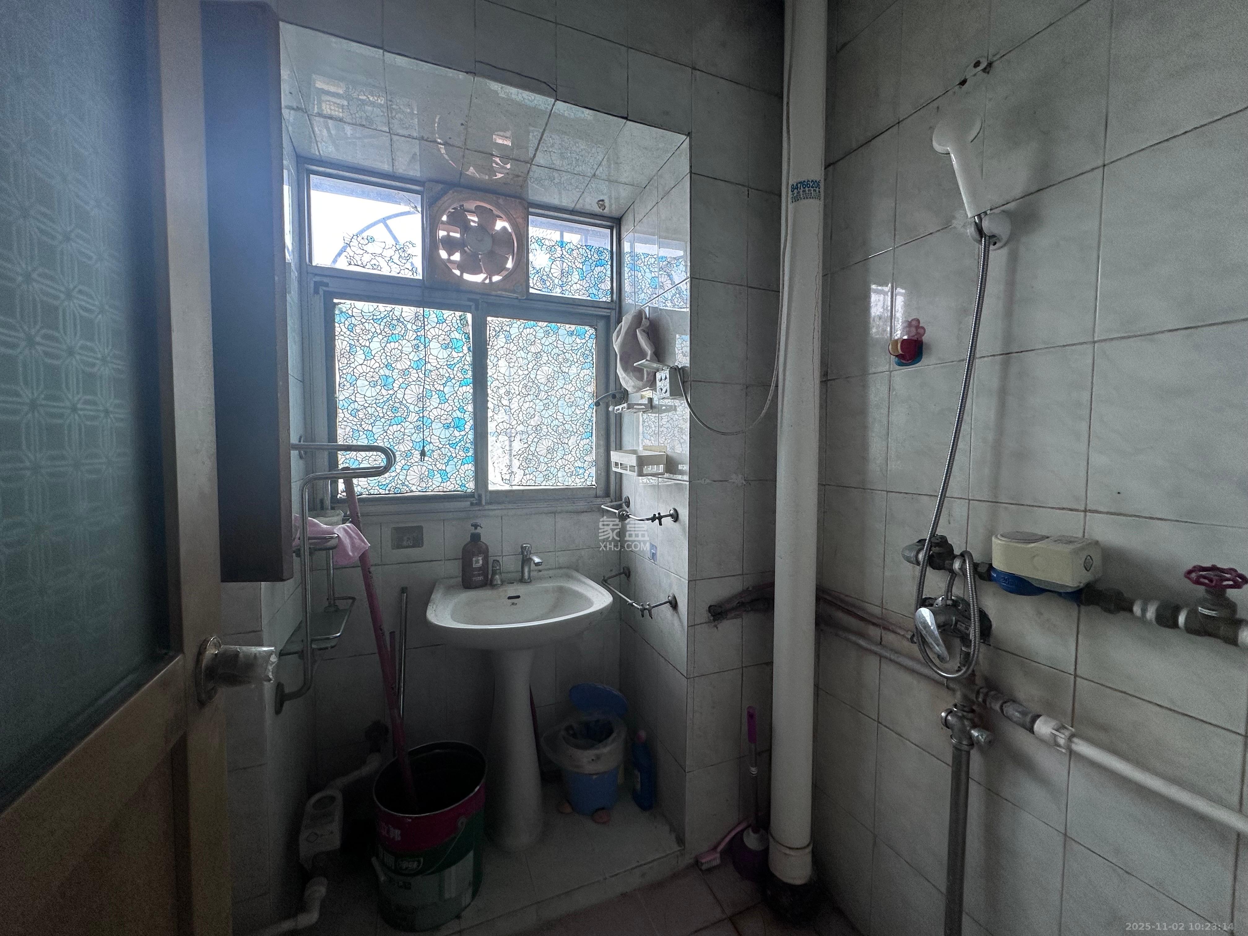 纬二路审计厅  2室2厅1卫    1800.0元/月室内图