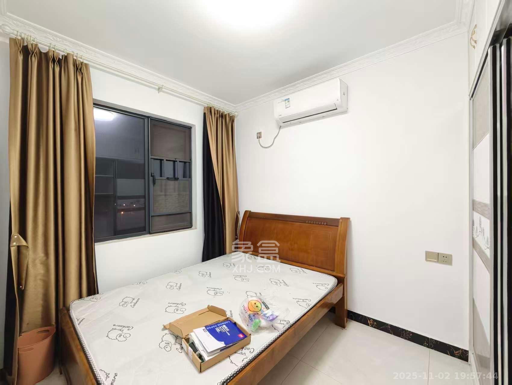 金南家园三期  2室2厅1卫    2200.0元/月室内图