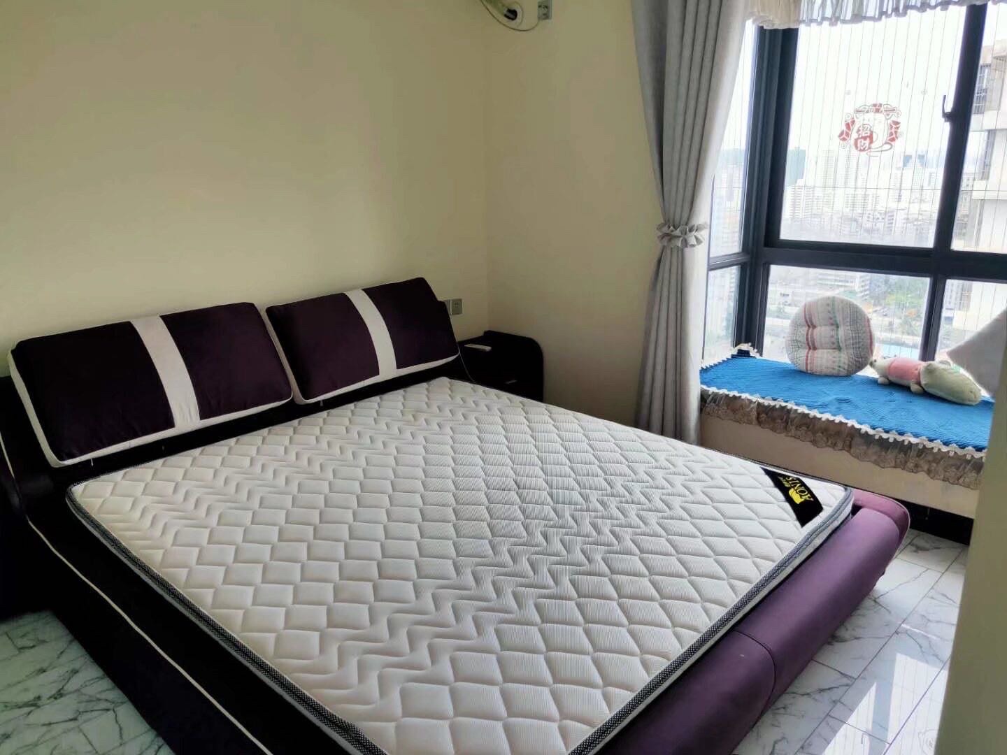 椰岛广场  2室2厅2卫    4500.0元/月 椰岛广场  2室2厅2卫    4500.0元/月室内图