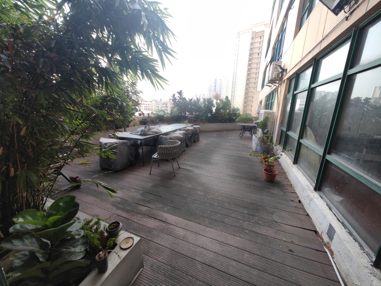 星华大厦  1室1厅1卫    46680.0元/月室内图