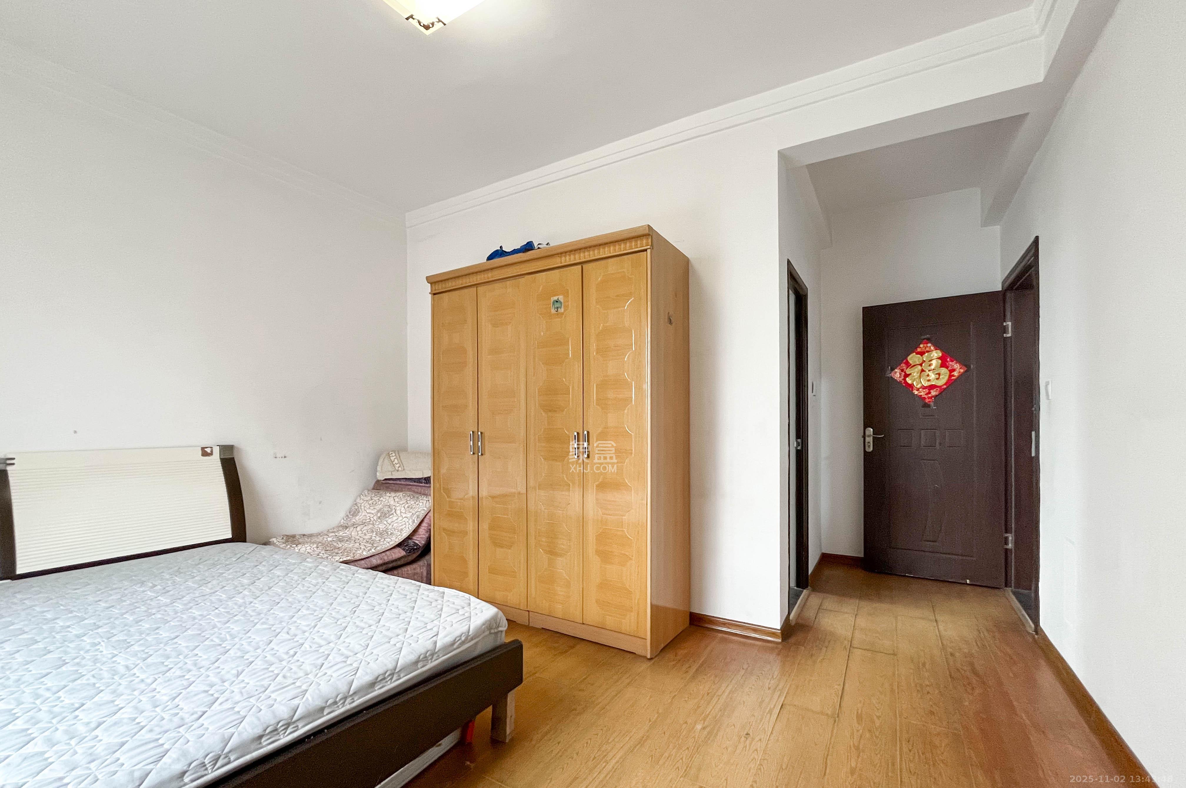 麓谷明珠  1室1厅1卫    32.0万其他