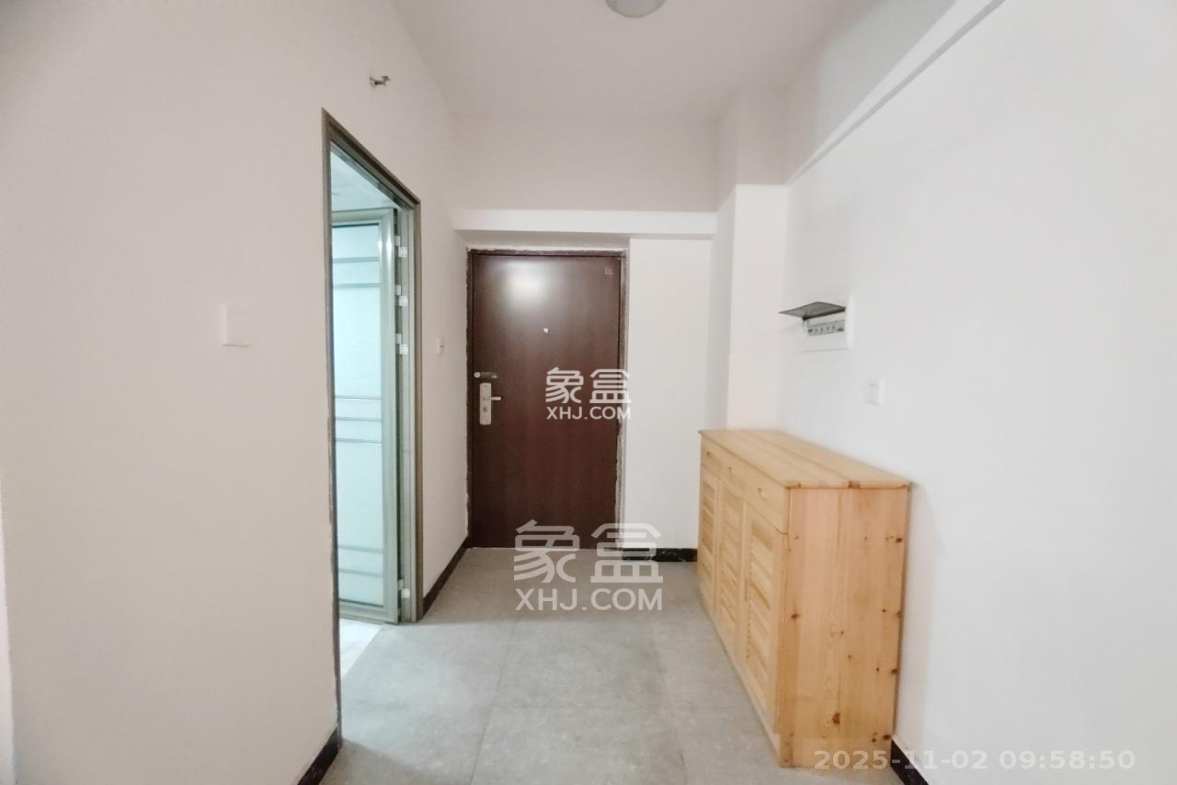 望兴景园二期(望兴西西里) 1室1厅1卫 1600.0元/月 望兴景园二期(望兴西西里) 1室1厅1卫 1600.0元/月室内图